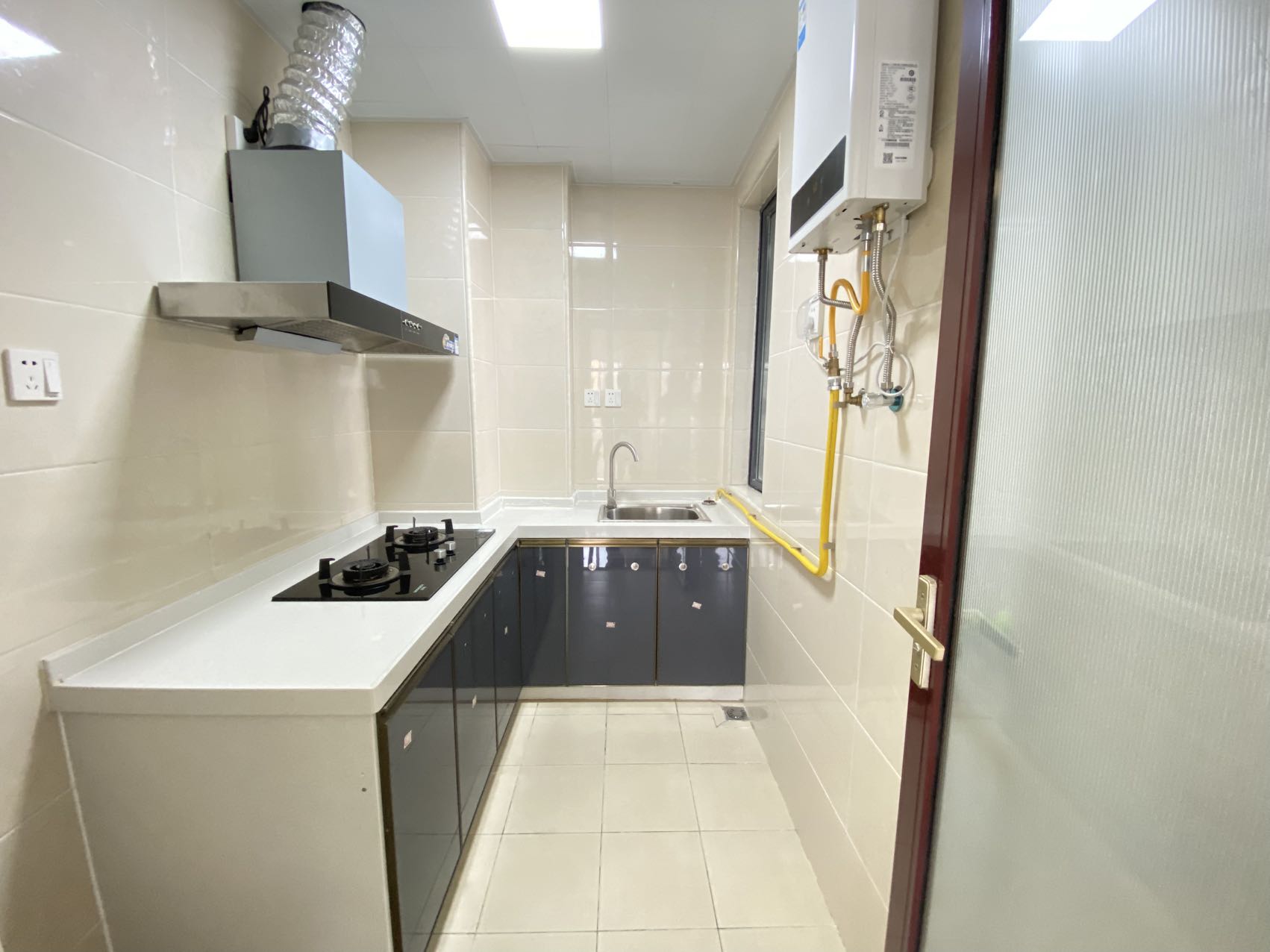 坡巷雅苑  2室1厅1卫    95.0万客厅