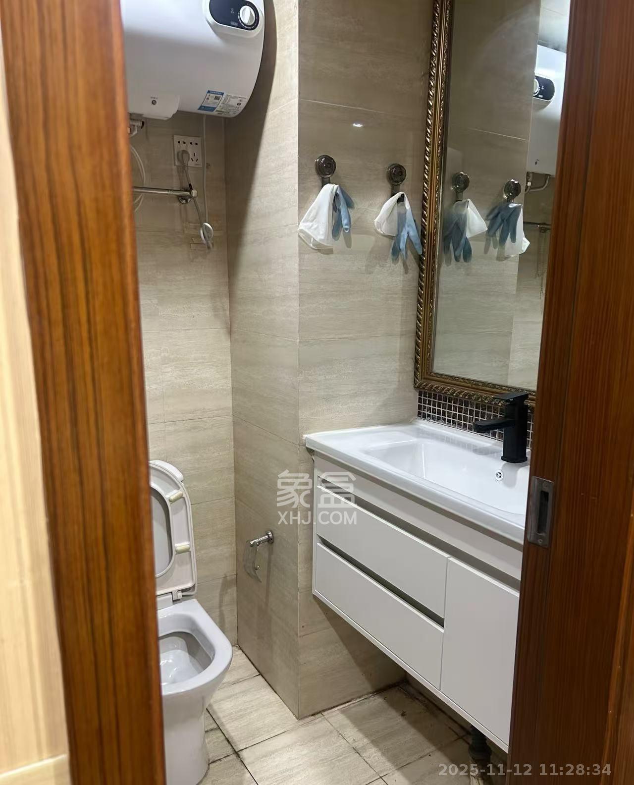 香樟兰亭(朗峰苑) 1室1厅1卫 1200.0元/月 香樟兰亭(朗峰苑) 1室1厅1卫 1200.0元/月室内图