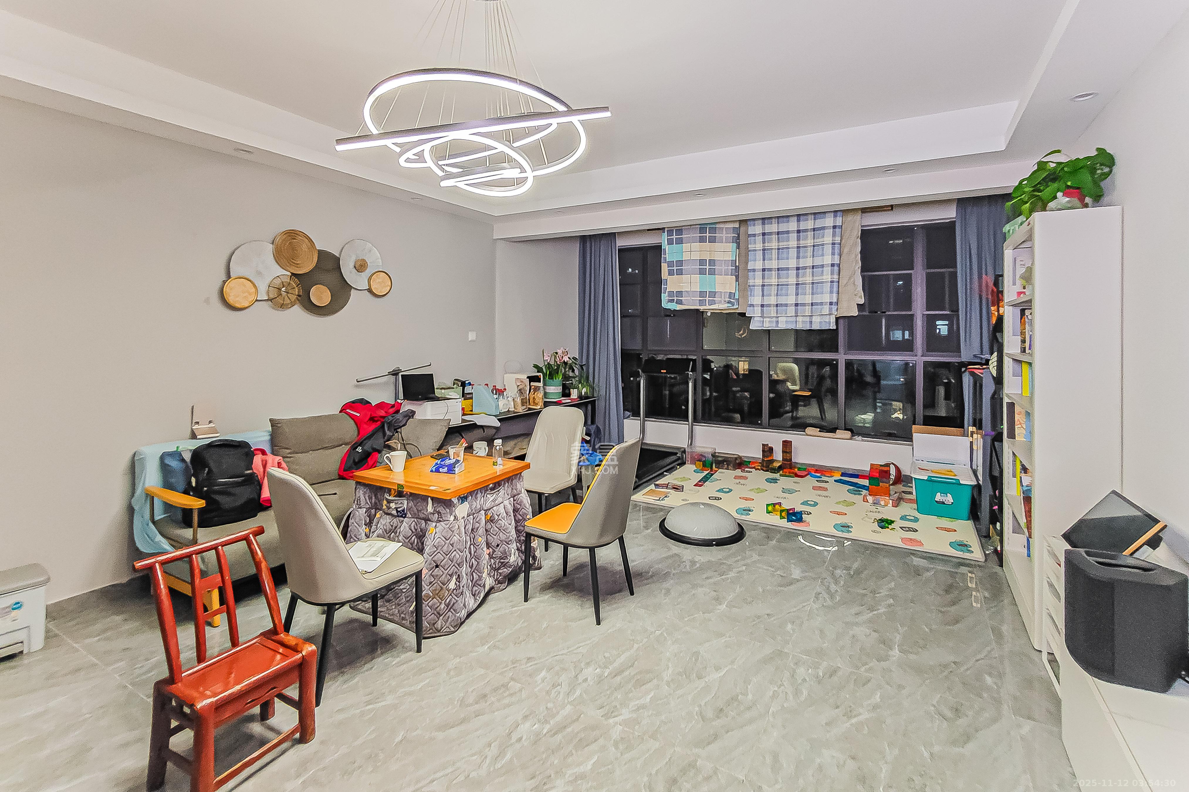 建发央玺（建发泱玺雅苑）  4室2厅3卫    325.0万