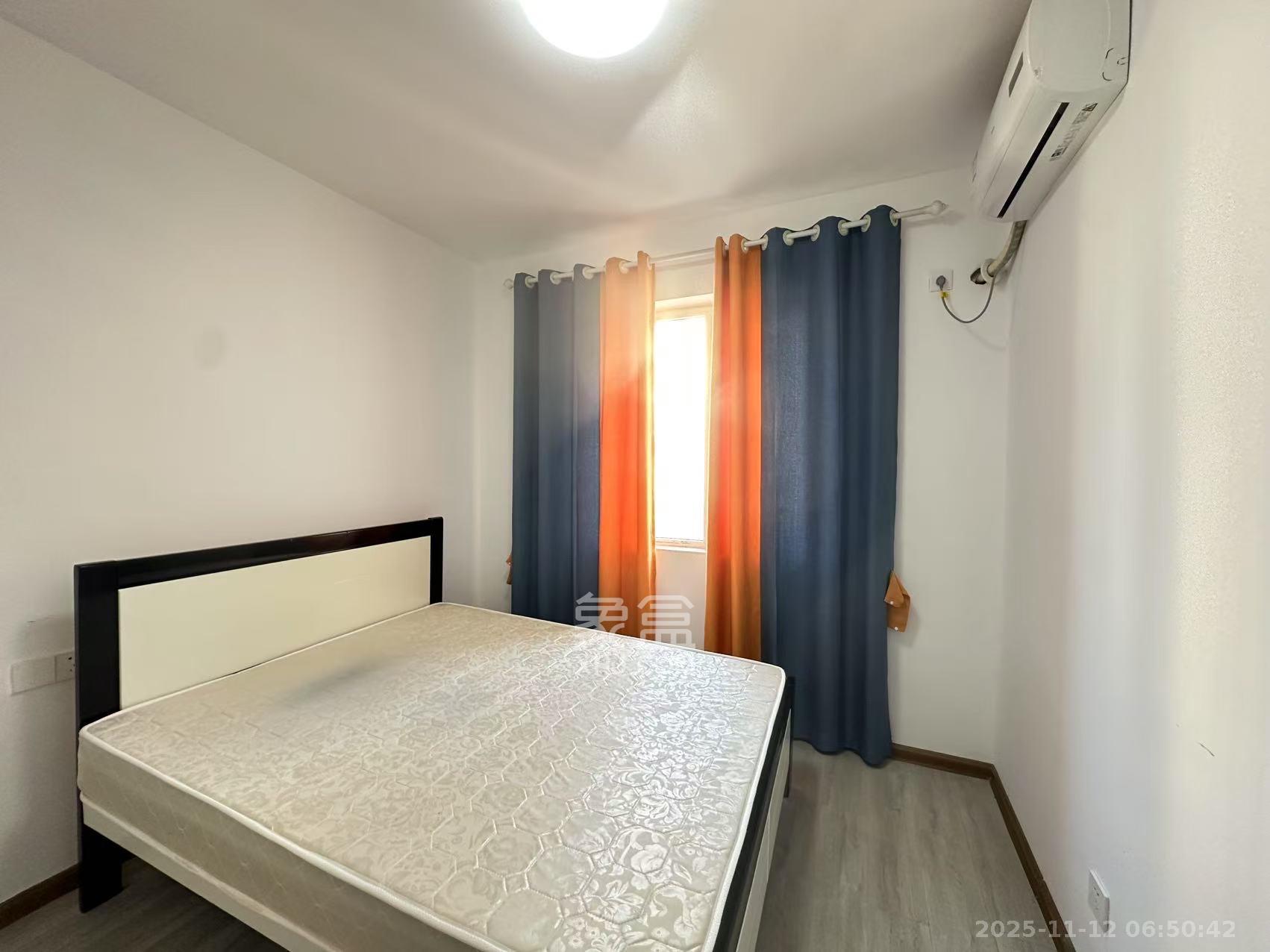 当代滨江MOMA  3室2厅2卫    3000.0元/月室内图