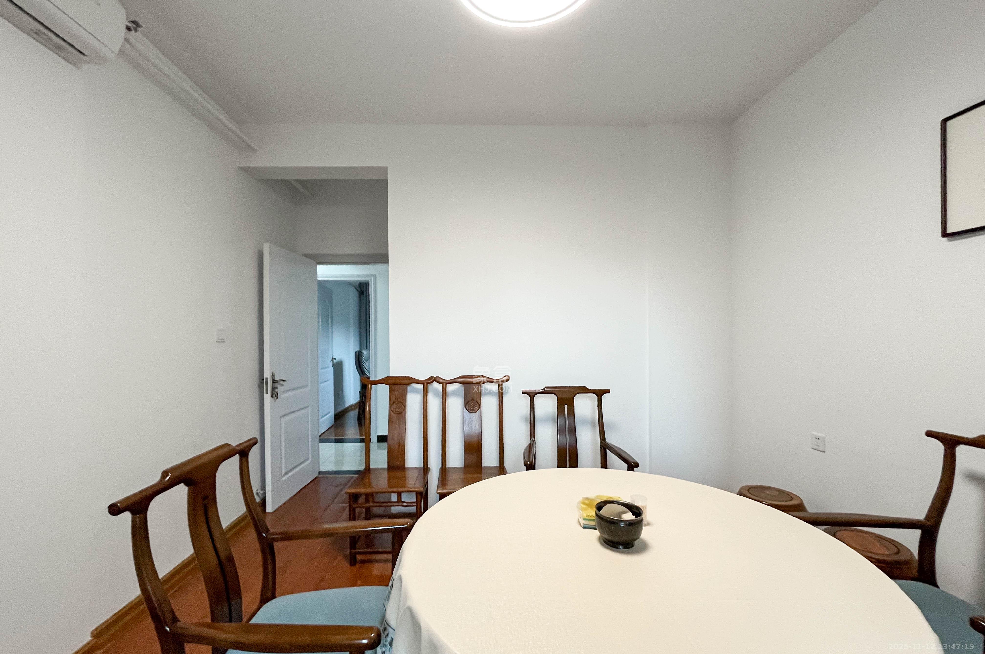 中建梅溪湖中心  1室2厅1卫    163.0万其他