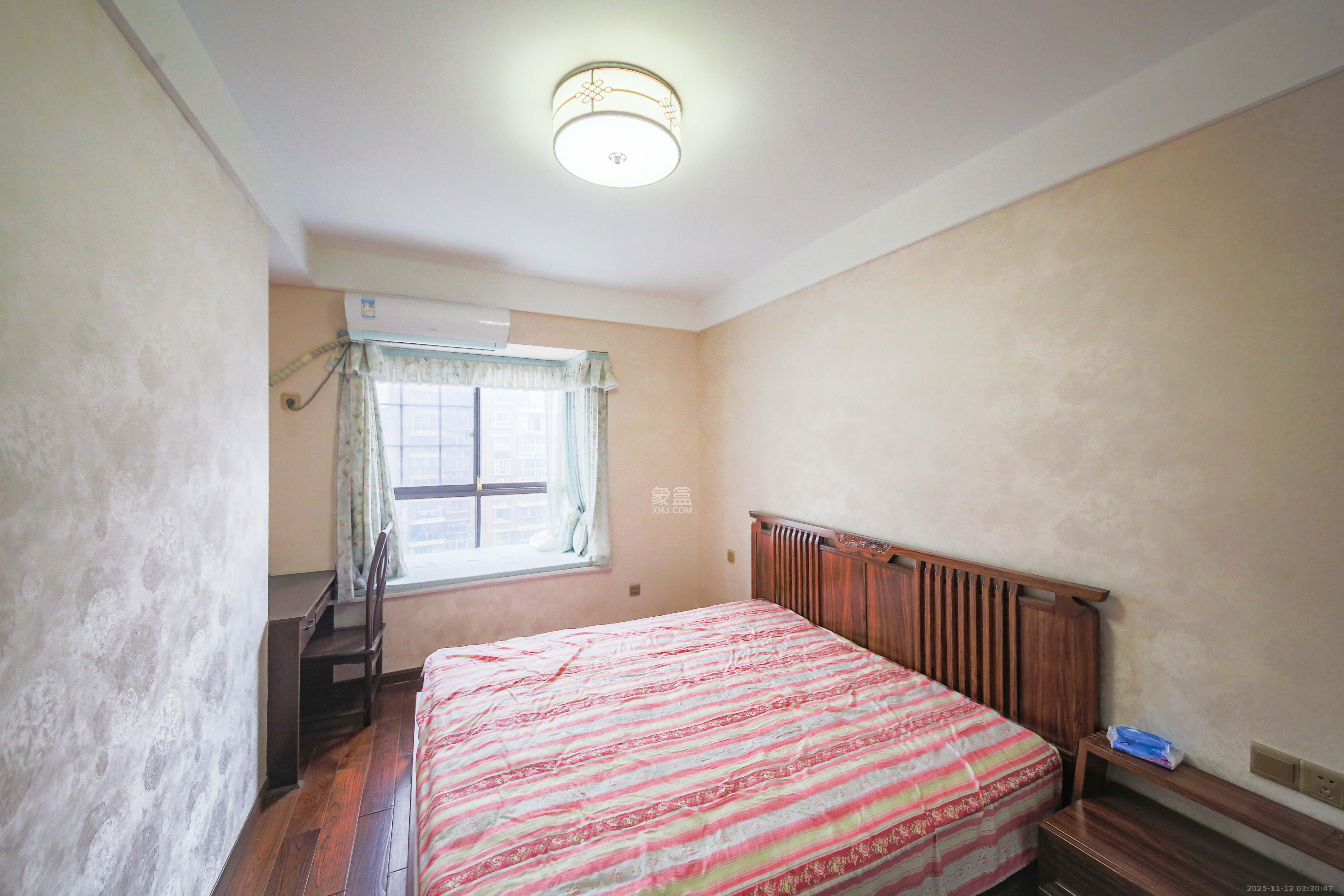 升远君尚嘉筑 5室2厅2卫 178.8万 升远君尚嘉筑 5室2厅2卫 178.8万卧室