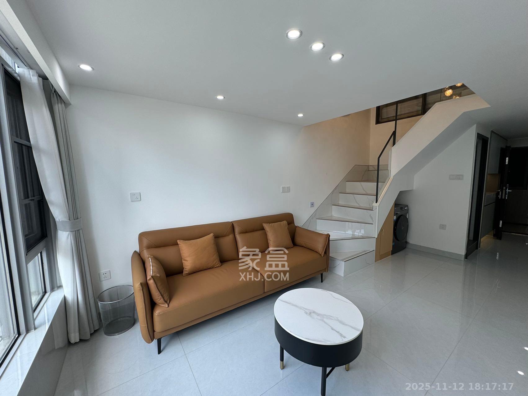 保利天禧EF区 2室1厅1卫 2800.0元/月 保利天禧EF区 2室1厅1卫 2800.0元/月室内图