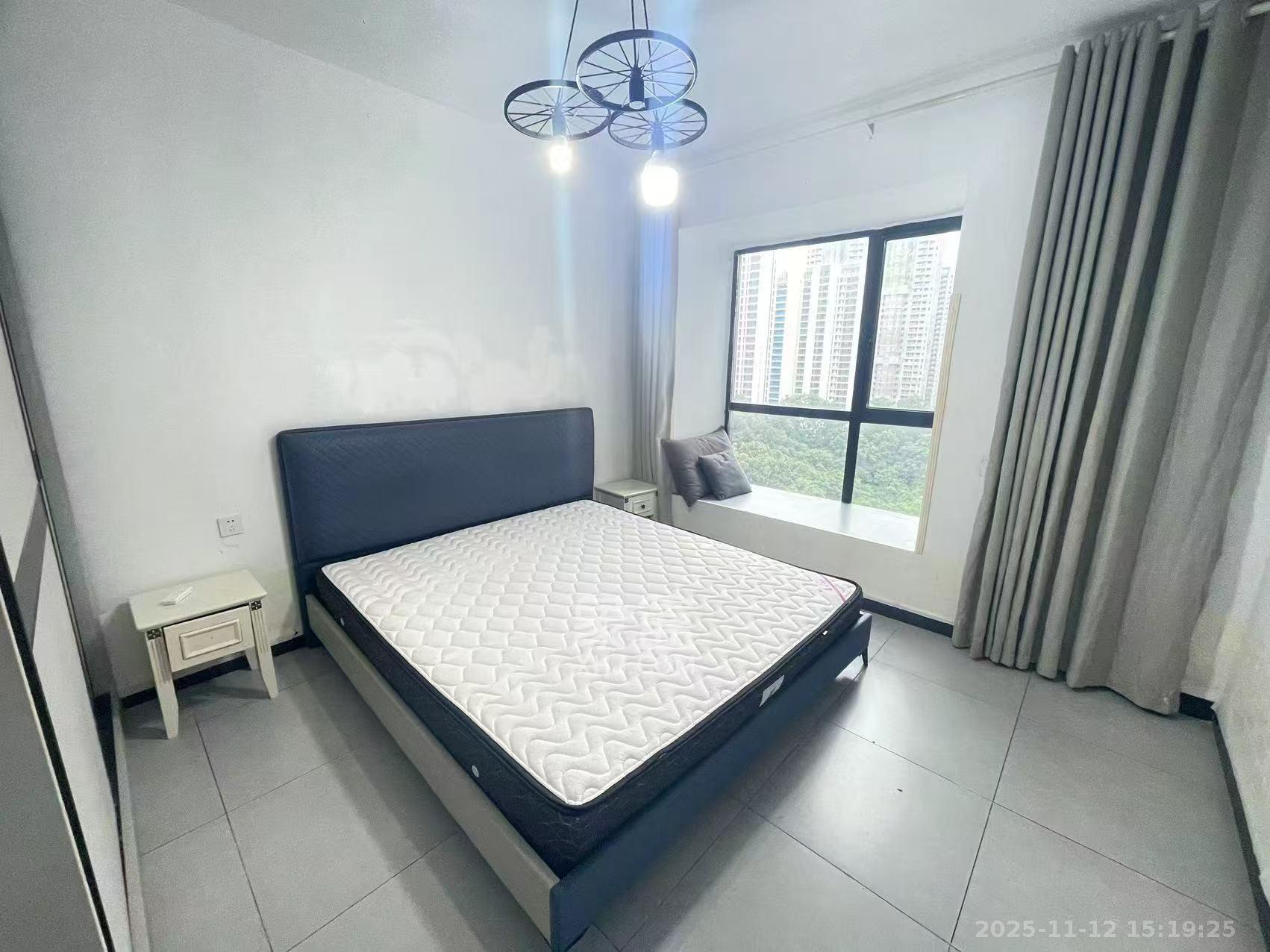 慢步江湾  3室1厅1卫    3000.0元/月室内图