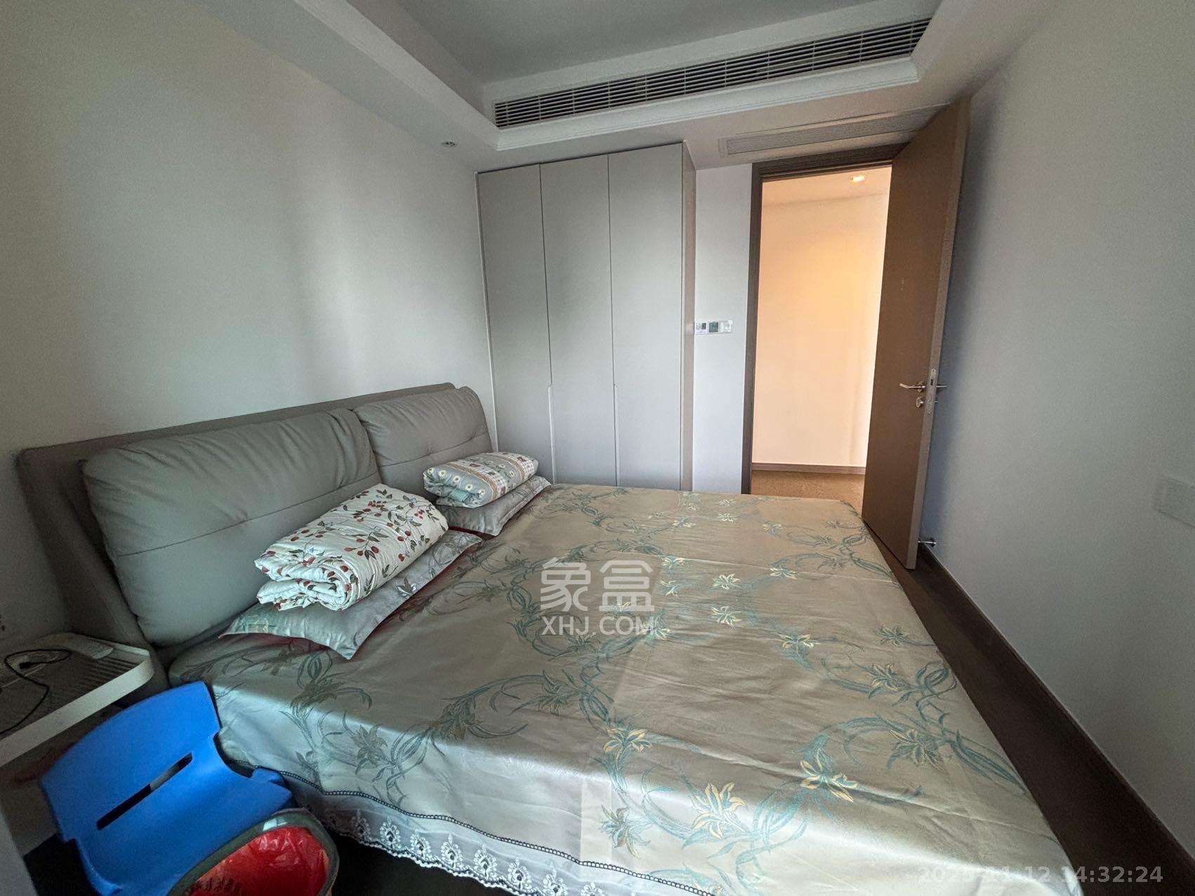 新力铂园（江山云著）  3室2厅2卫    4200.0元/月室内图