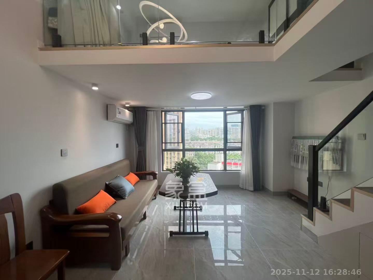 荣盛花语书苑 2室1厅1卫 2000.0元/月 荣盛花语书苑 2室1厅1卫 2000.0元/月室内图