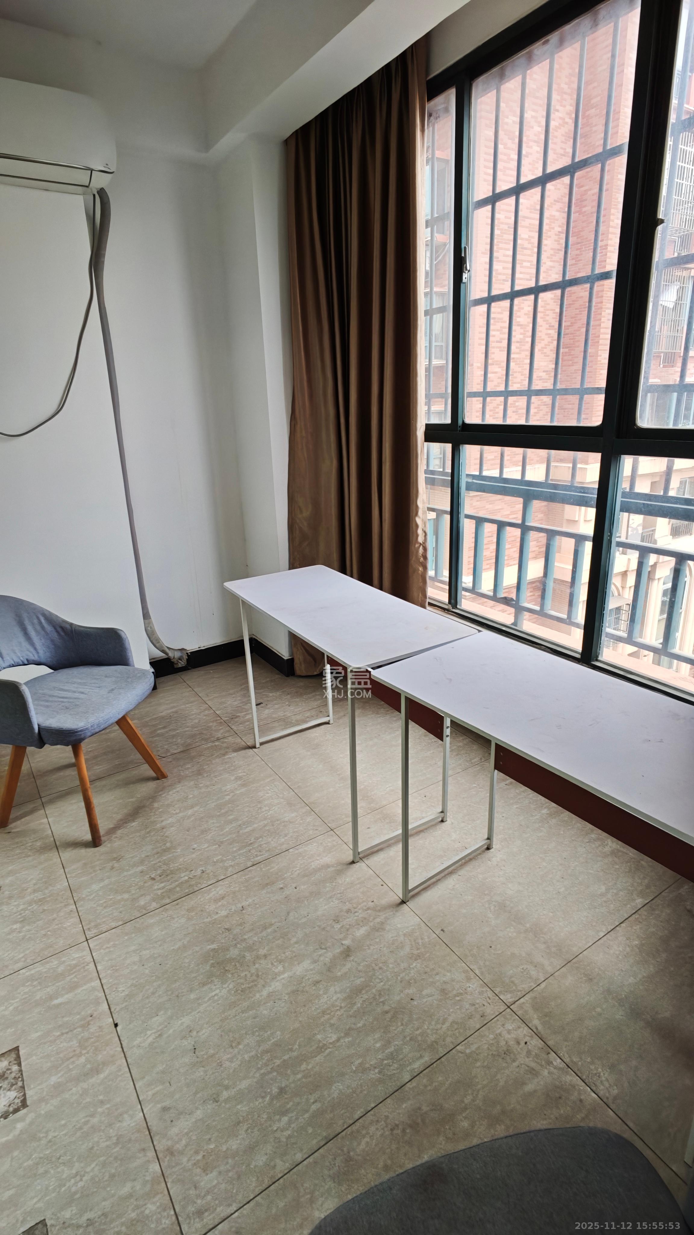 东玺门  3室2厅2卫    3200.0元/月室内图