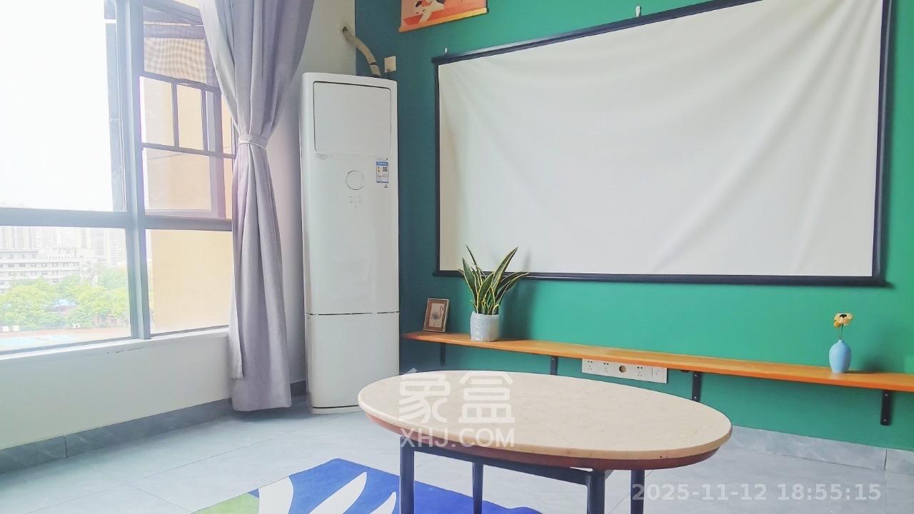 荣盛花语书苑 1室1厅1卫 2000.0元/月 荣盛花语书苑 1室1厅1卫 2000.0元/月室内图