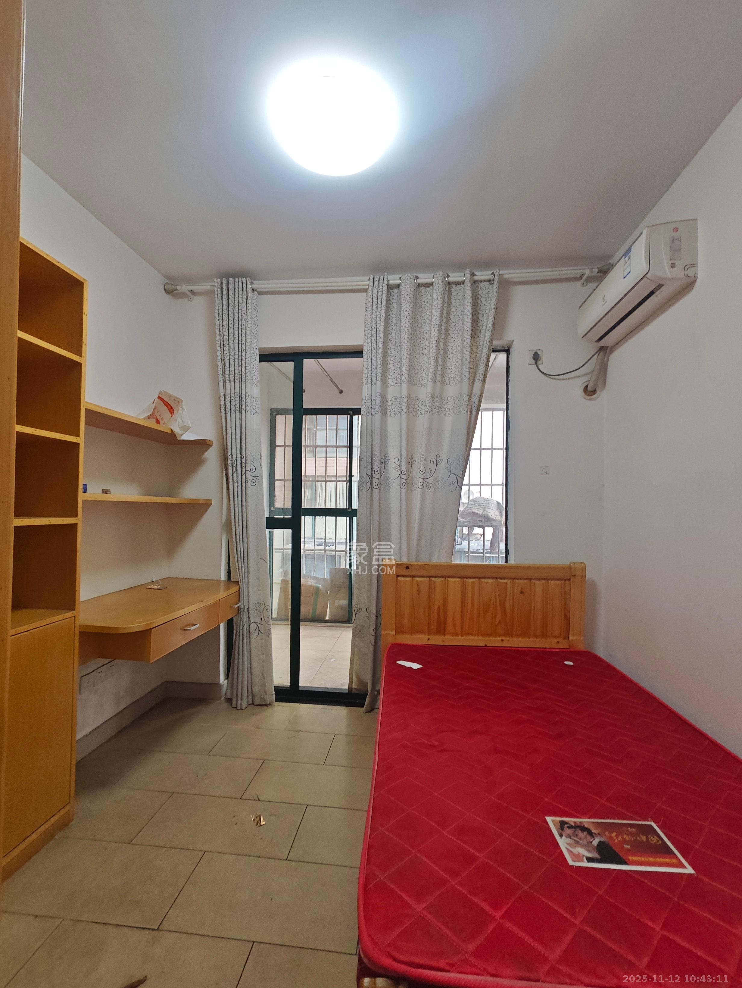 华天LOHO小镇  3室2厅1卫    1700.0元/月室内图