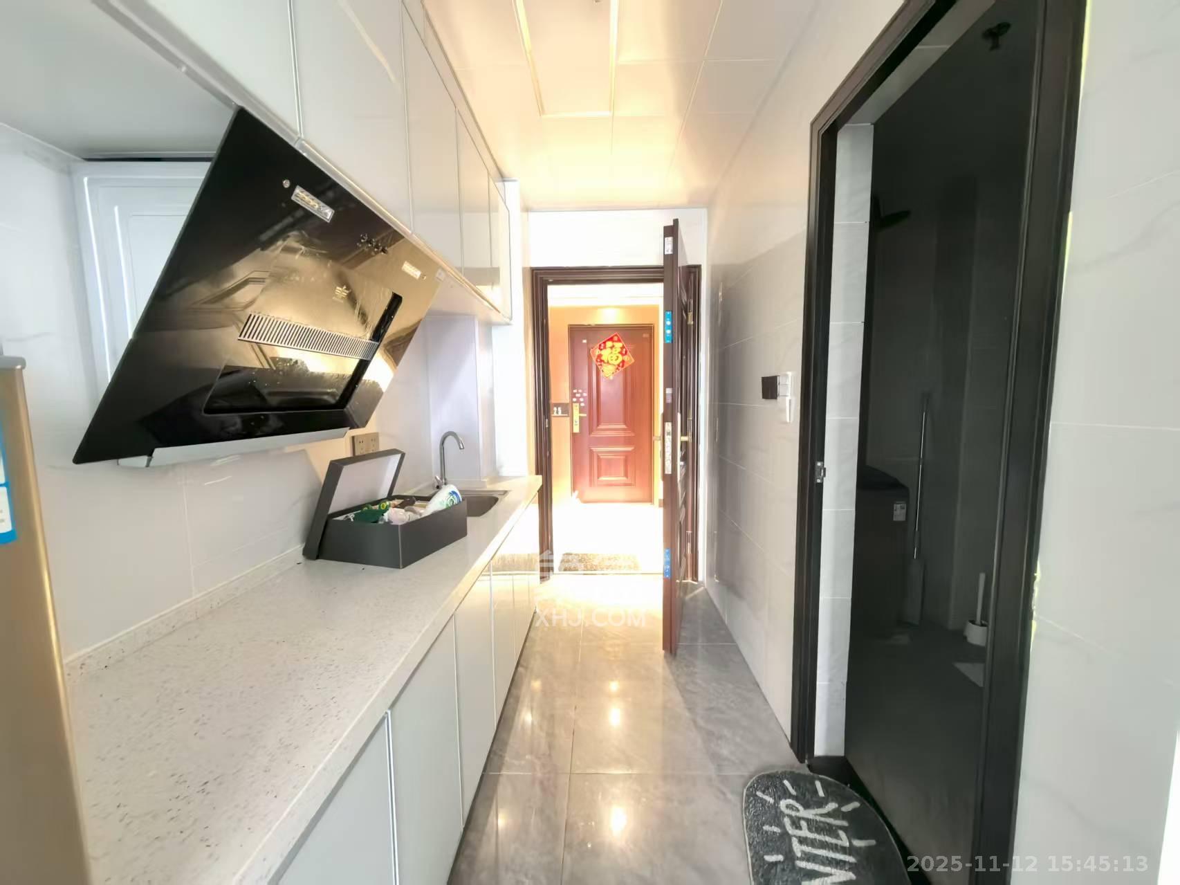 润和国际广场  1室1厅1卫    1600.0元/月室内图