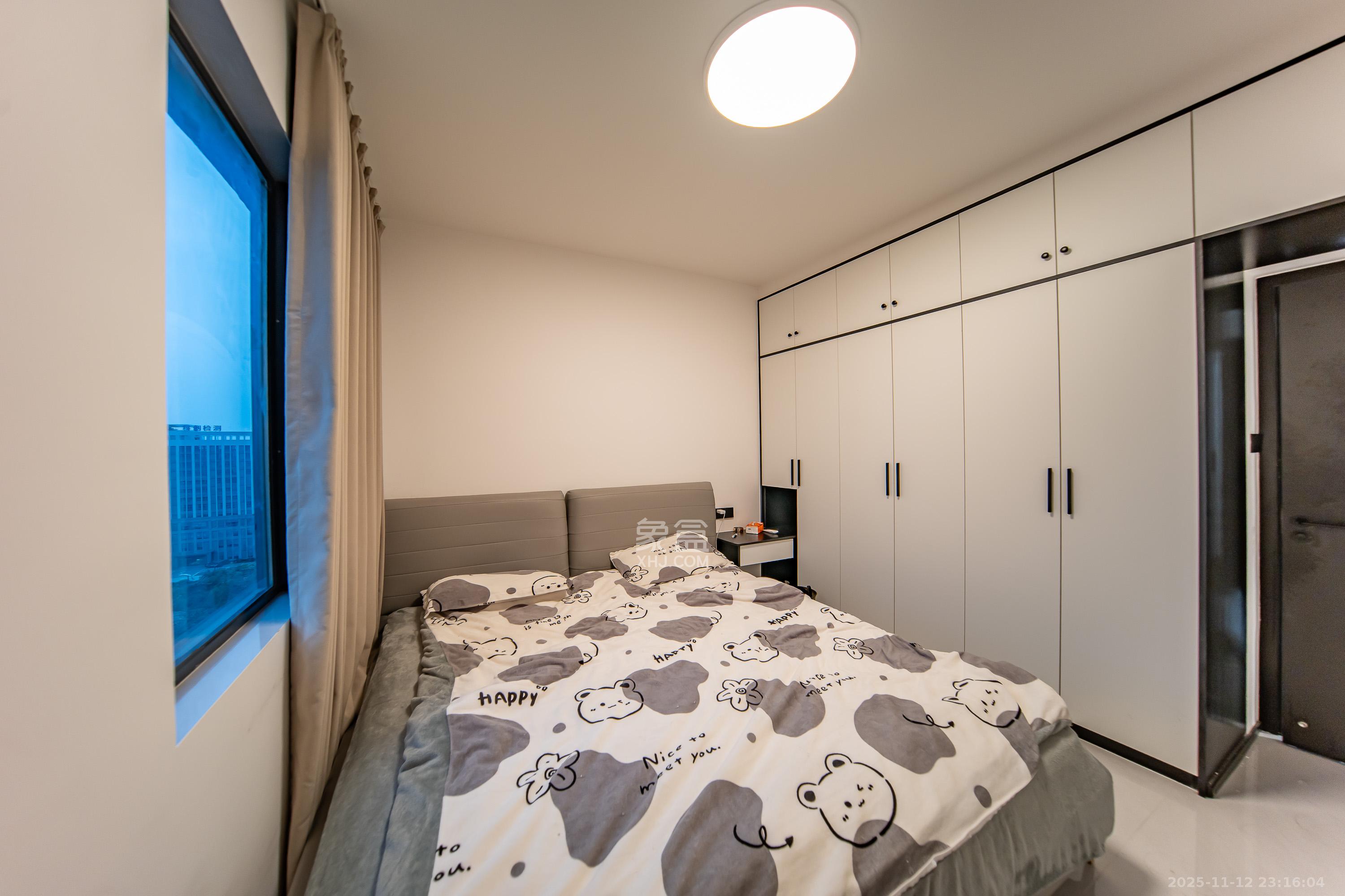 学士翰林苑  1室0厅0卫    55.0万卧室