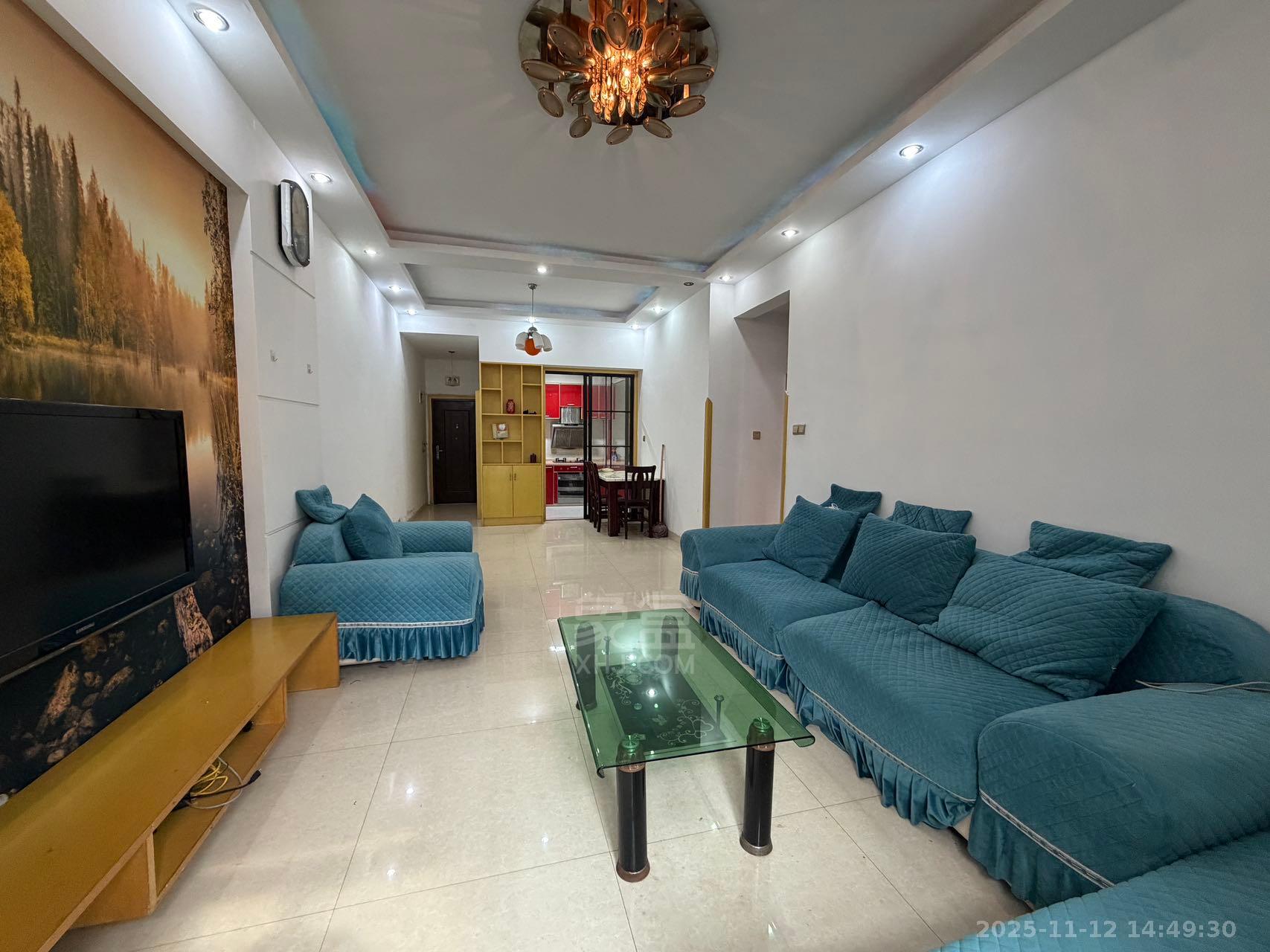 西域名邸 2室2厅1卫 1400.0元/月 西域名邸 2室2厅1卫 1400.0元/月室内图