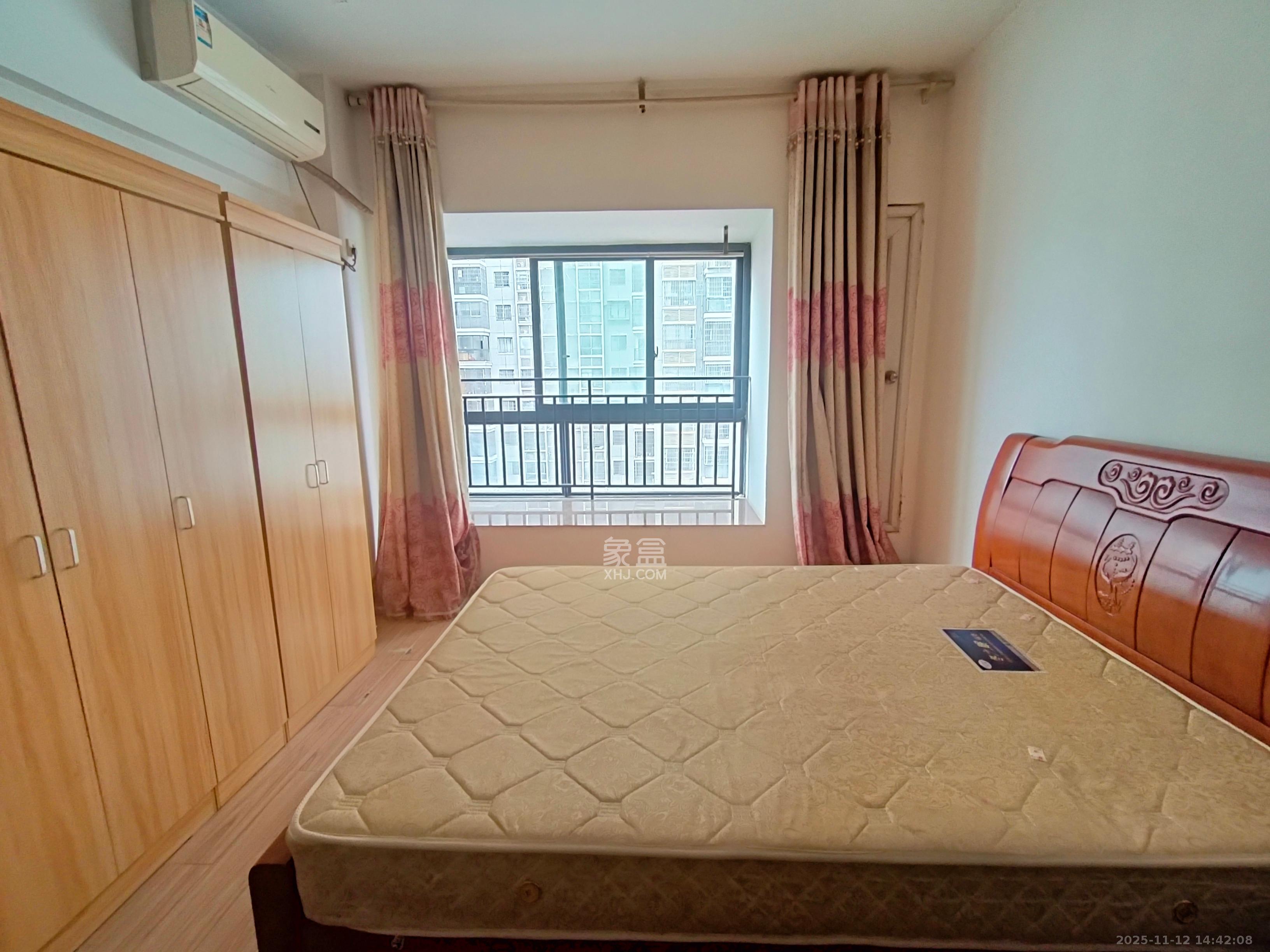 尚都花园城  1室1厅1卫    1200.0元/月室内图