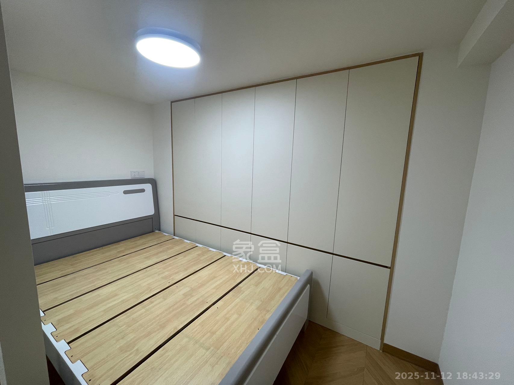 卓越伊景苑  1室0厅0卫    1800.0元/月室内图