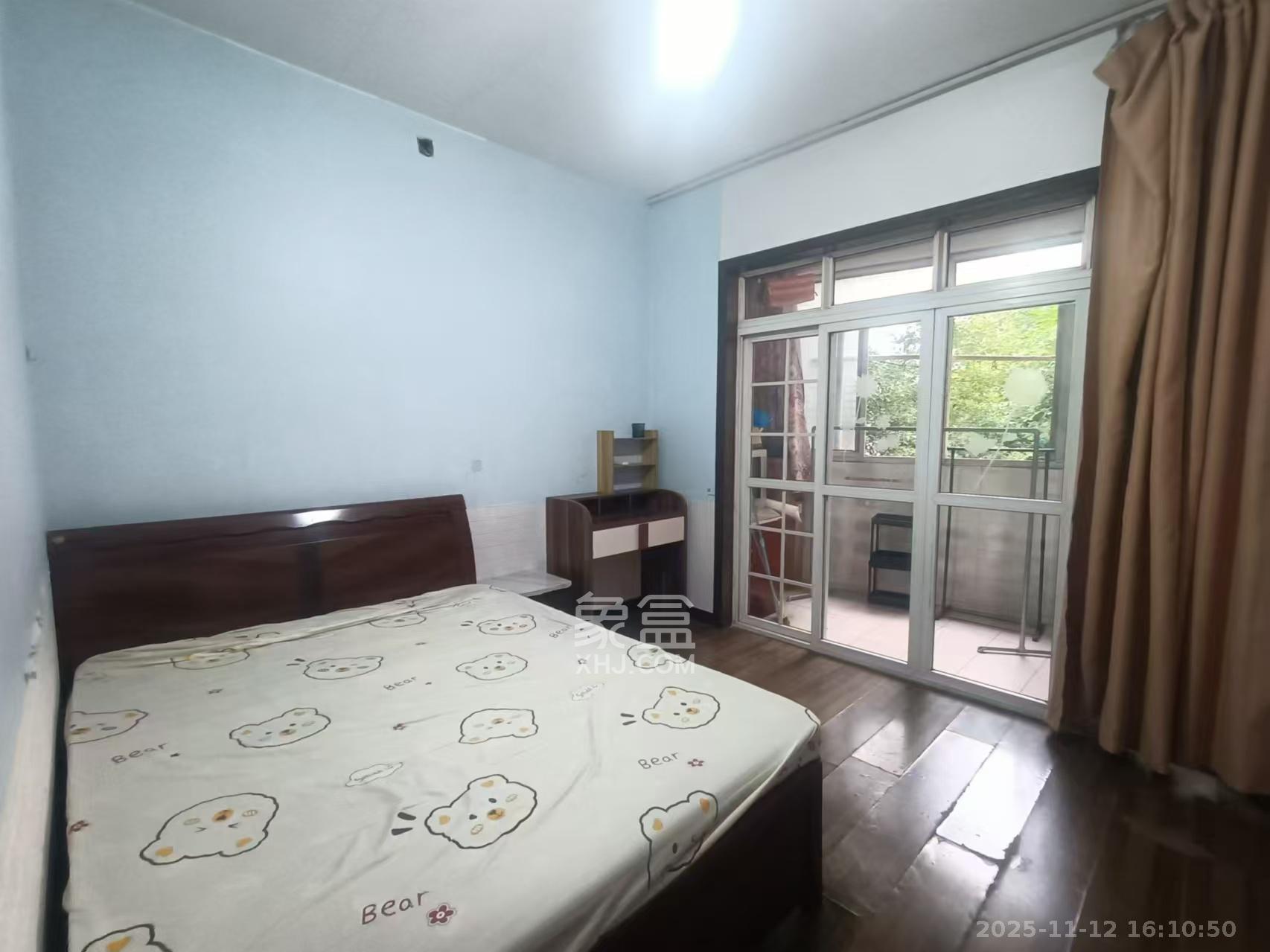 红星农博住宅小区（佳英农博小区）  1室1厅1卫    800.0元/月