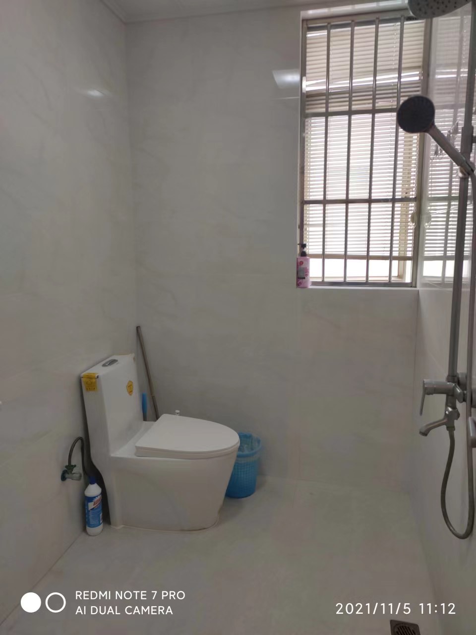 夏瑶花苑 1室1厅1卫 1900.0元/月 夏瑶花苑 1室1厅1卫 1900.0元/月室内图