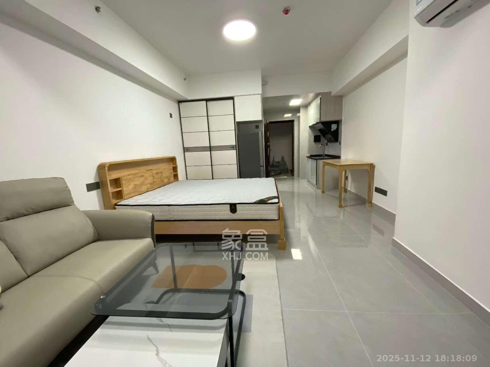 友兴家园 1室0厅0卫 1560.0元/月 友兴家园 1室0厅0卫 1560.0元/月室内图