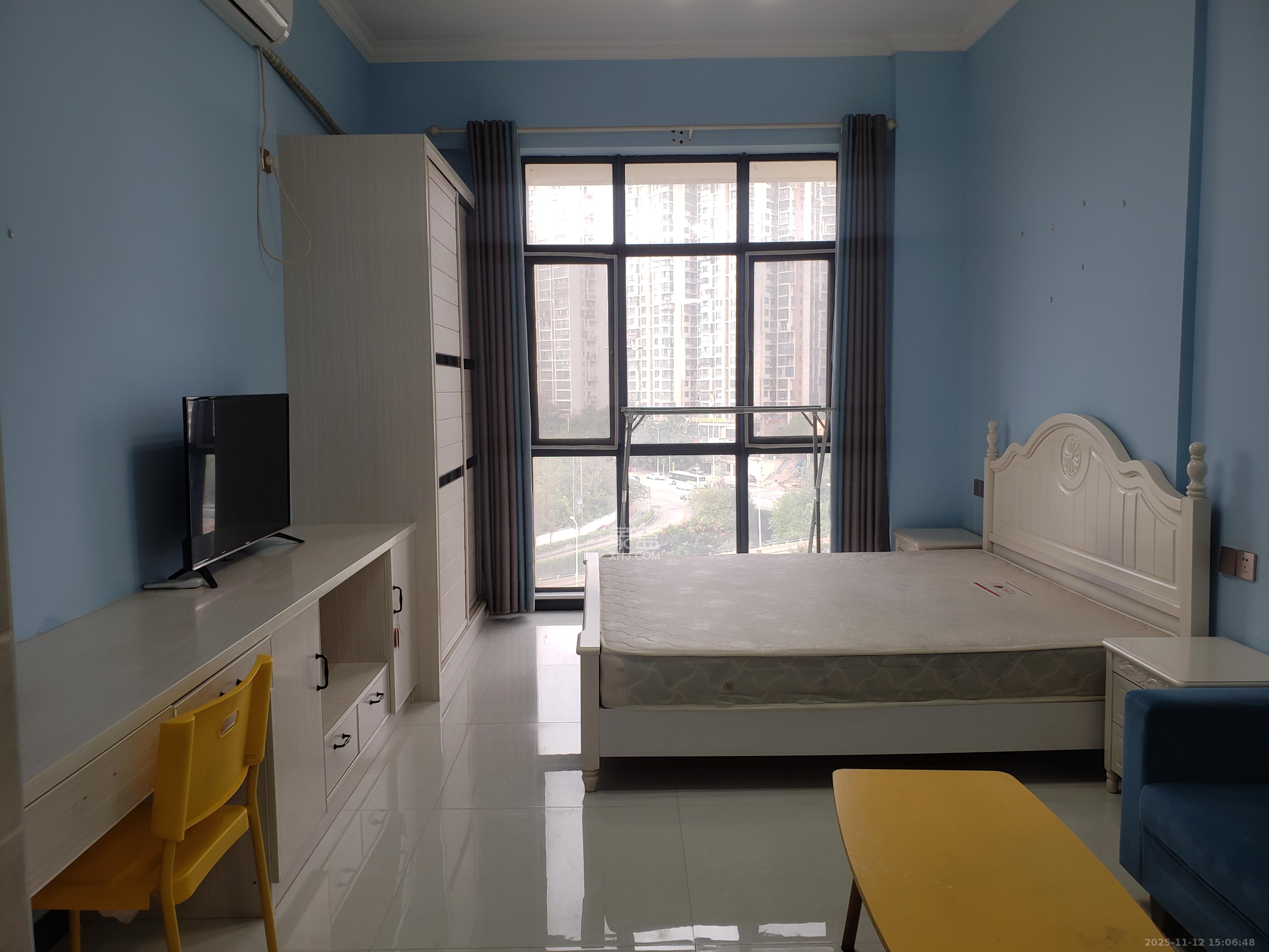 叠彩兰亭  1室2厅1卫    1650.0元/月室内图