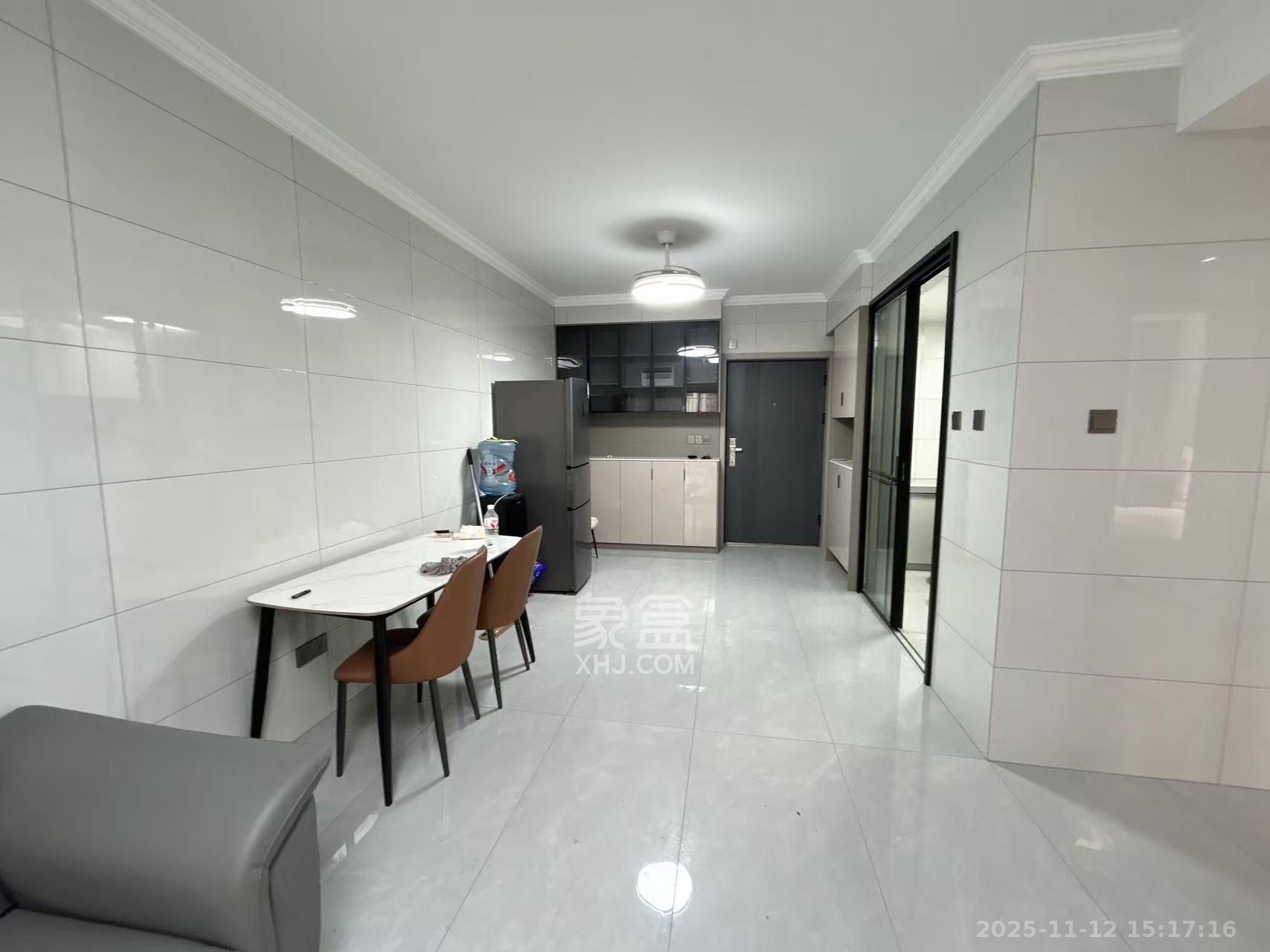 旭日嘉苑 2室1厅1卫 2200.0元/月 旭日嘉苑 2室1厅1卫 2200.0元/月室内图