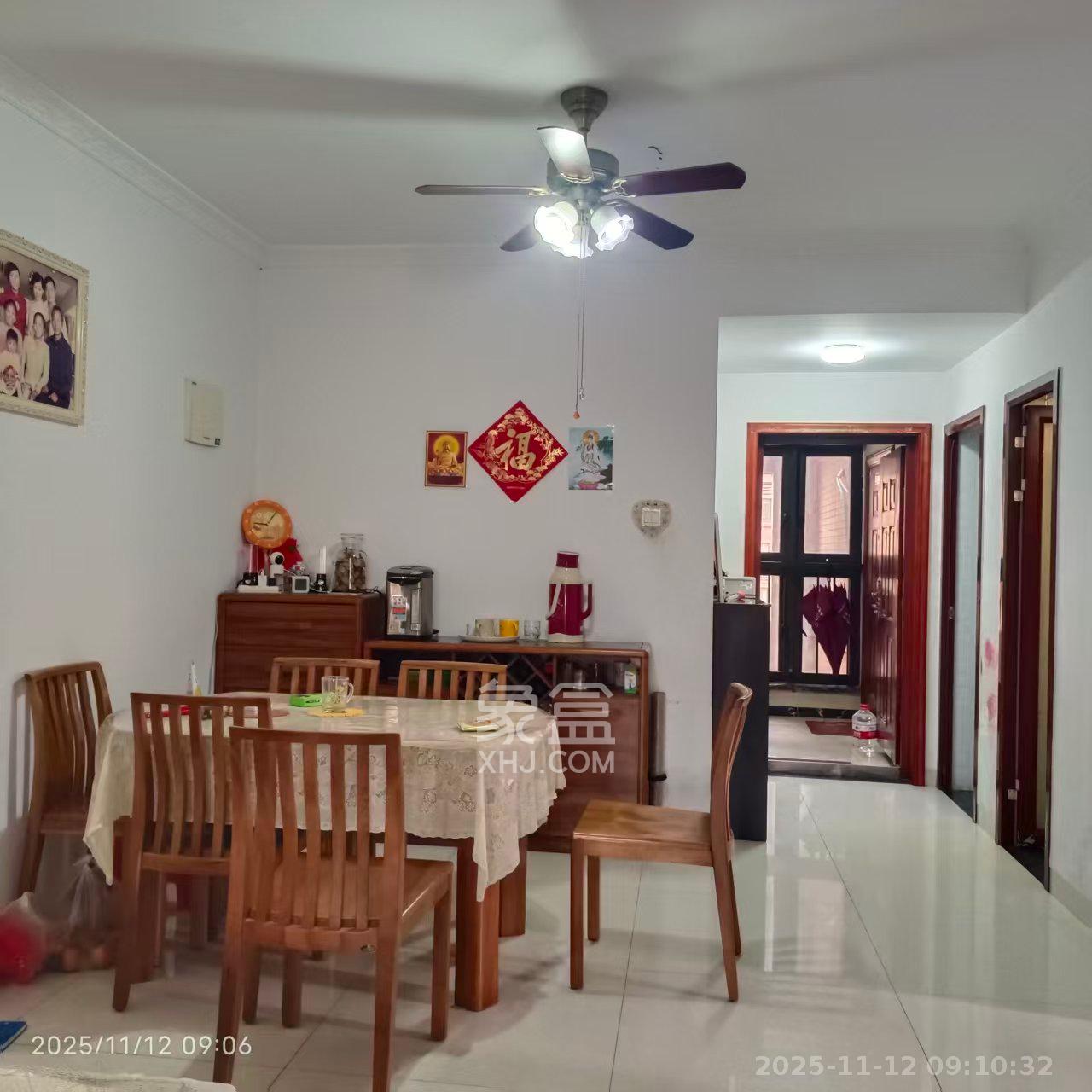 中信凯旋蓝岸（中信新城三期）  3室1厅1卫    2000.0元/月室内图