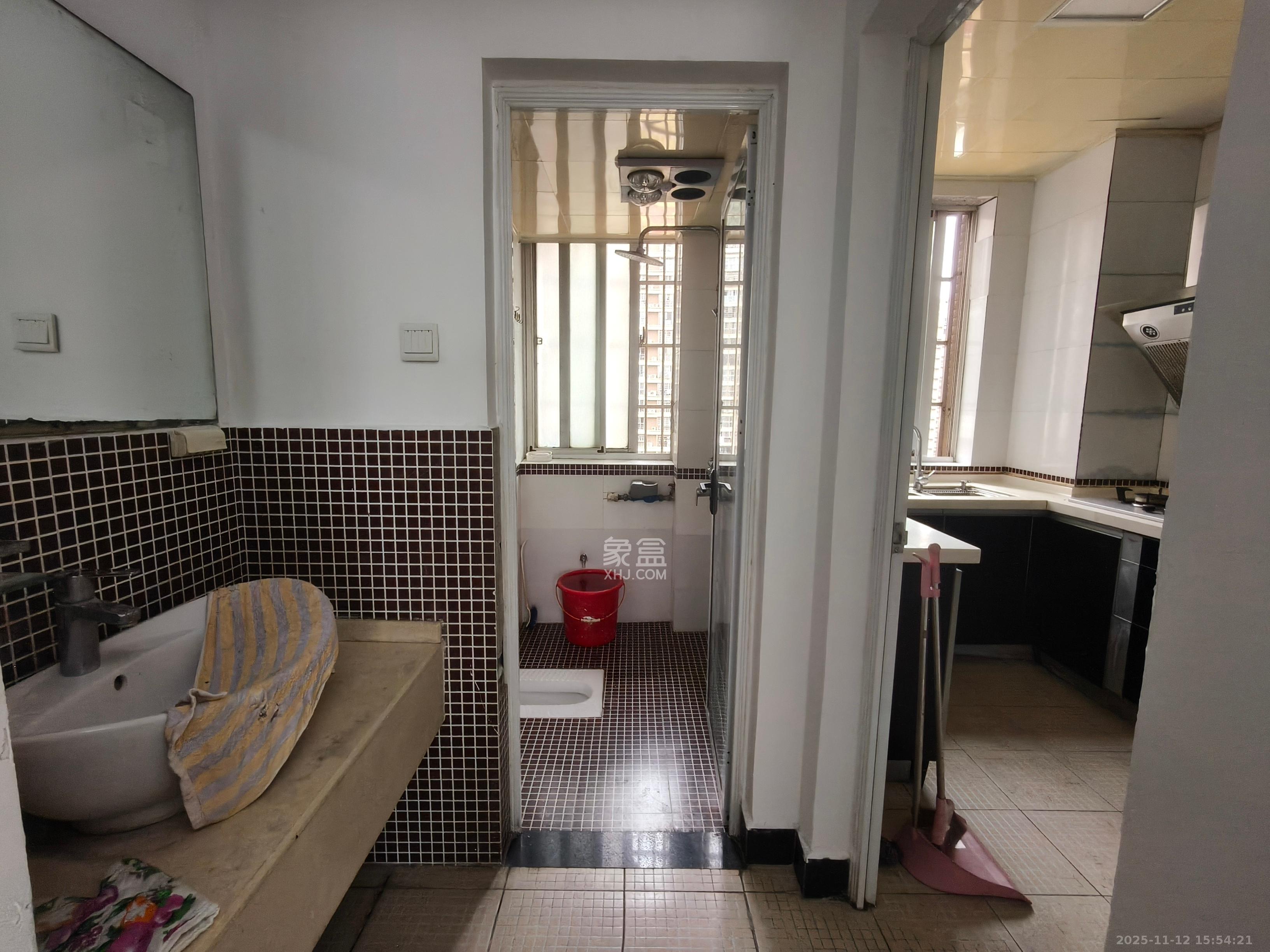 上河国际B座 1室2厅2卫 2200.0元/月 上河国际B座 1室2厅2卫 2200.0元/月室内图