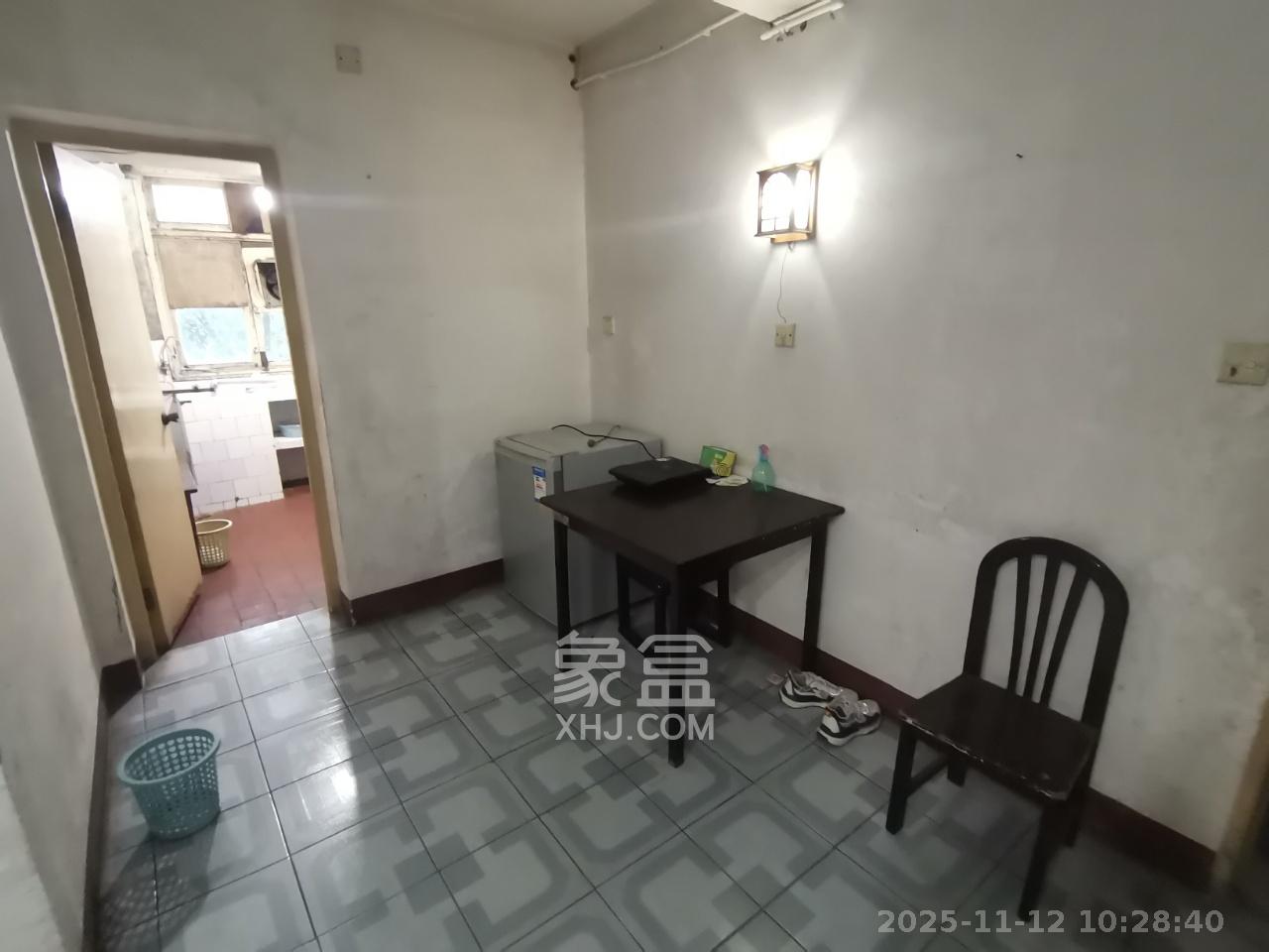 白沙家园嘉城小区 2室1厅1卫 800.0元/月 白沙家园嘉城小区 2室1厅1卫 800.0元/月室内图