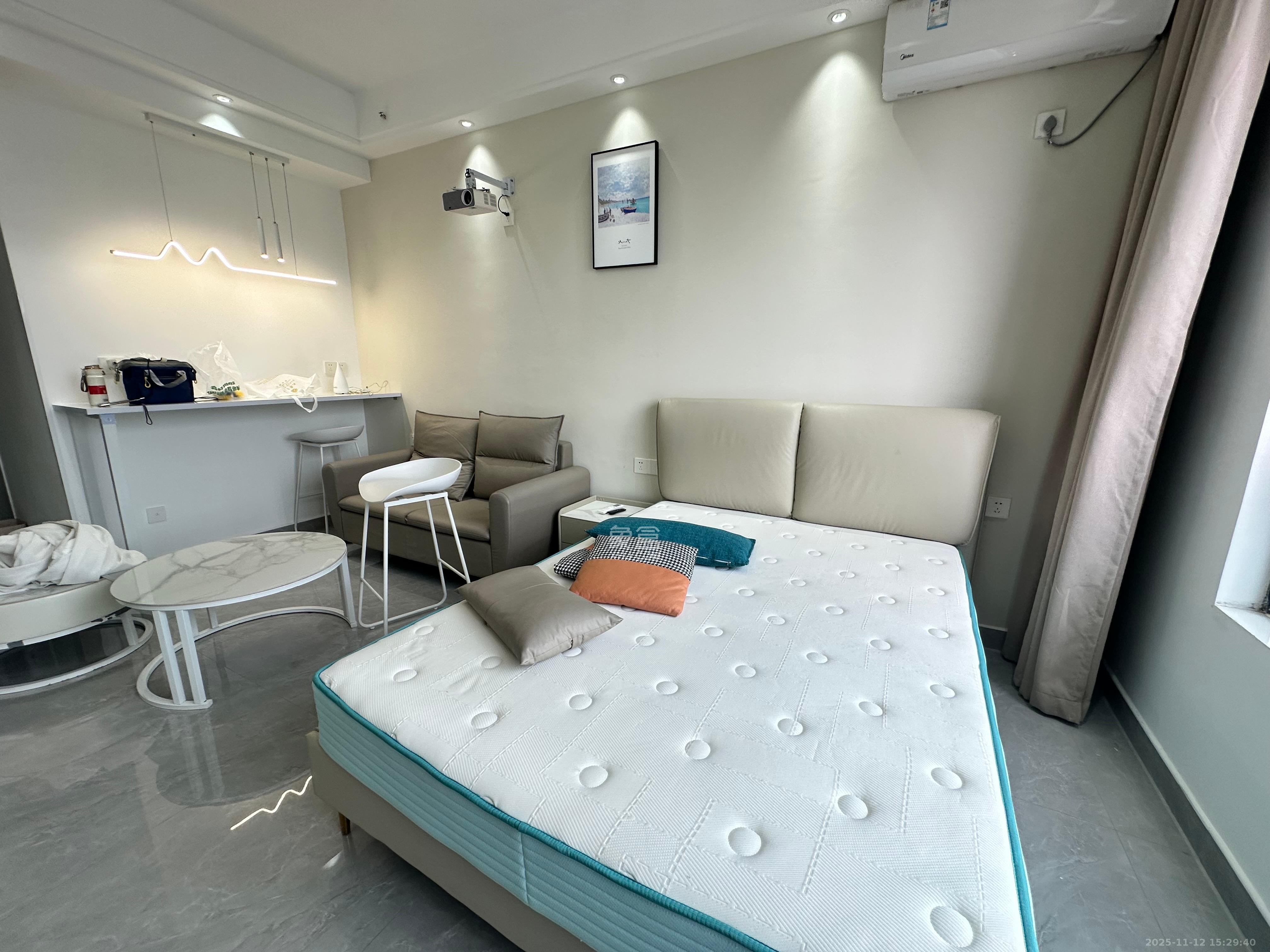 振业城三期  1室0厅0卫    1800.0元/月室内图