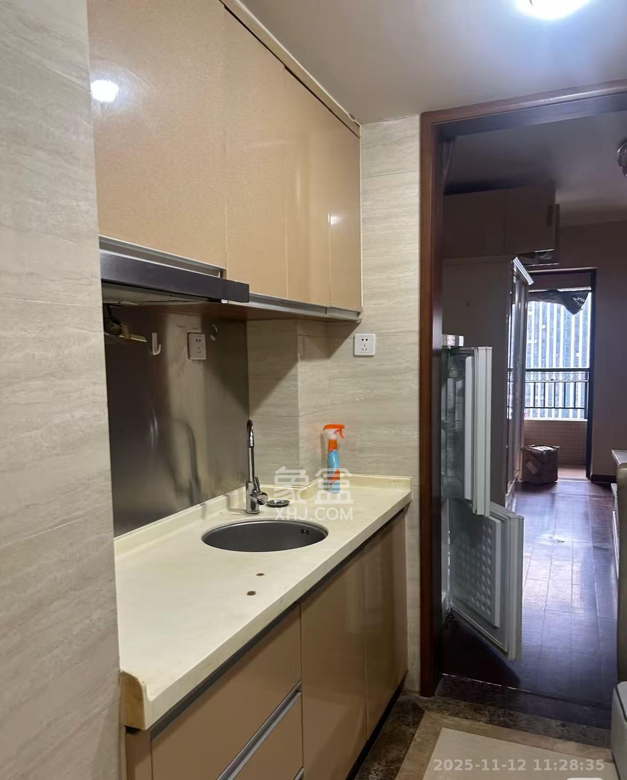 香樟兰亭(朗峰苑) 1室1厅1卫 1200.0元/月 香樟兰亭(朗峰苑) 1室1厅1卫 1200.0元/月室内图