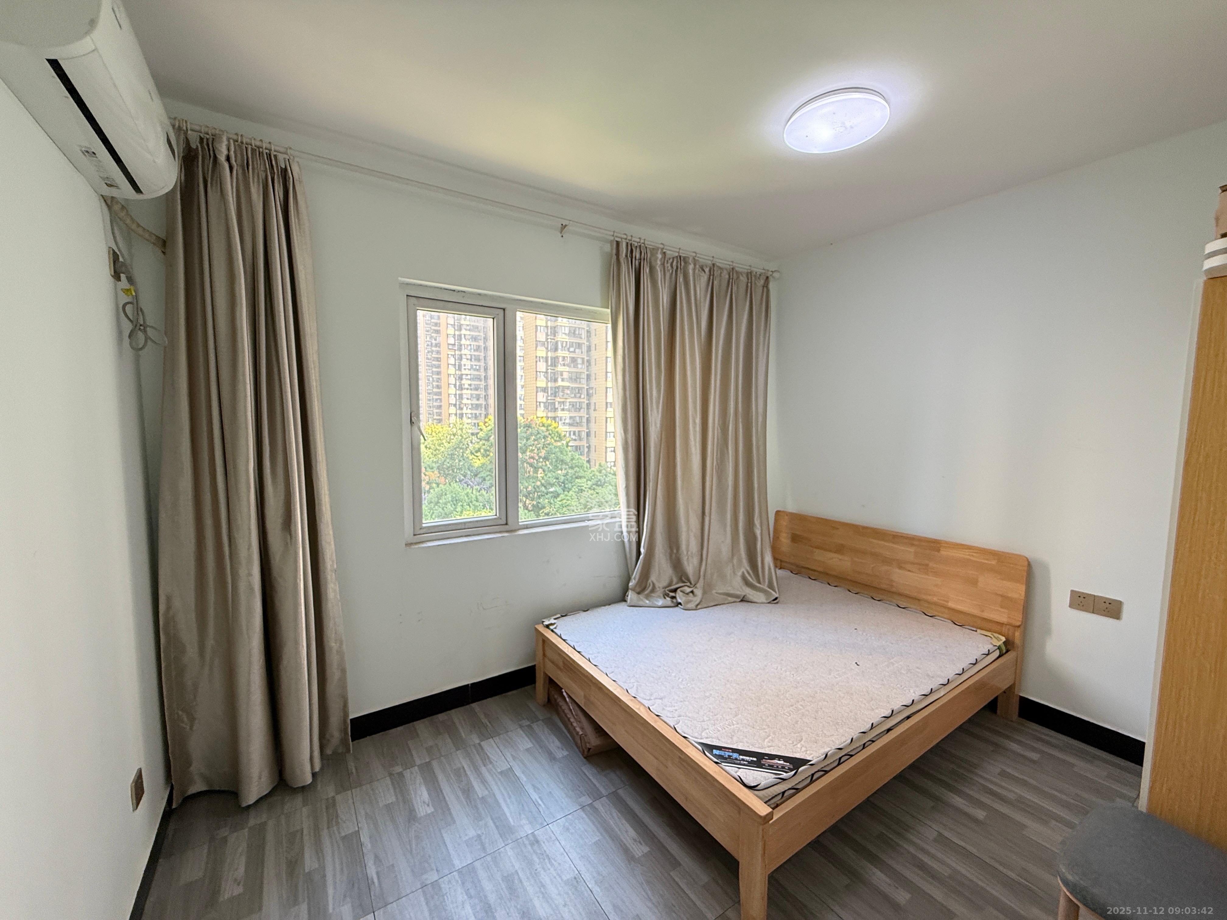 保利香槟国际  1室0厅0卫    2200.0元/月室内图