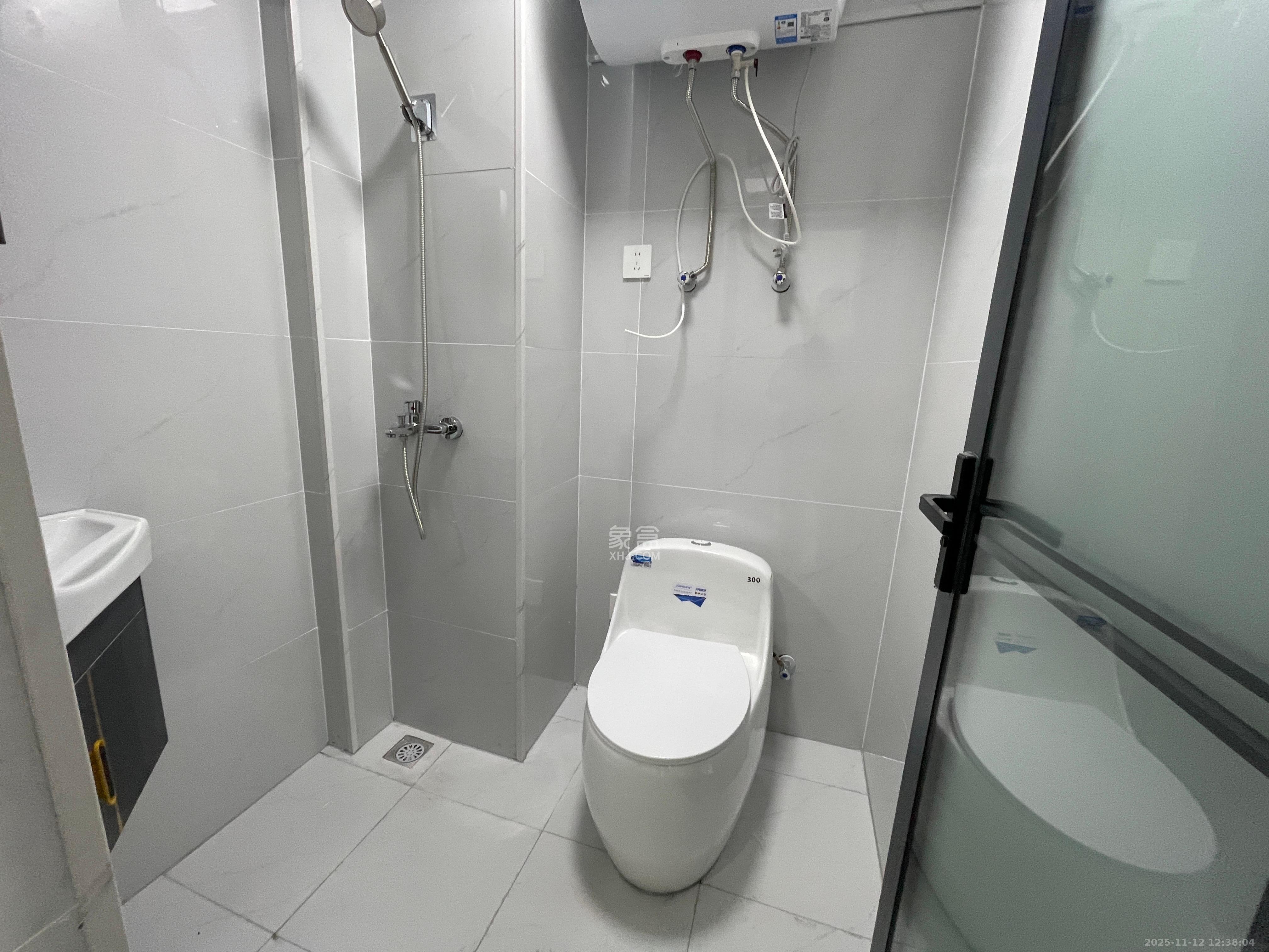 卓越伊景寓 1室0厅0卫 1180.0元/月 卓越伊景寓 1室0厅0卫 1180.0元/月室内图