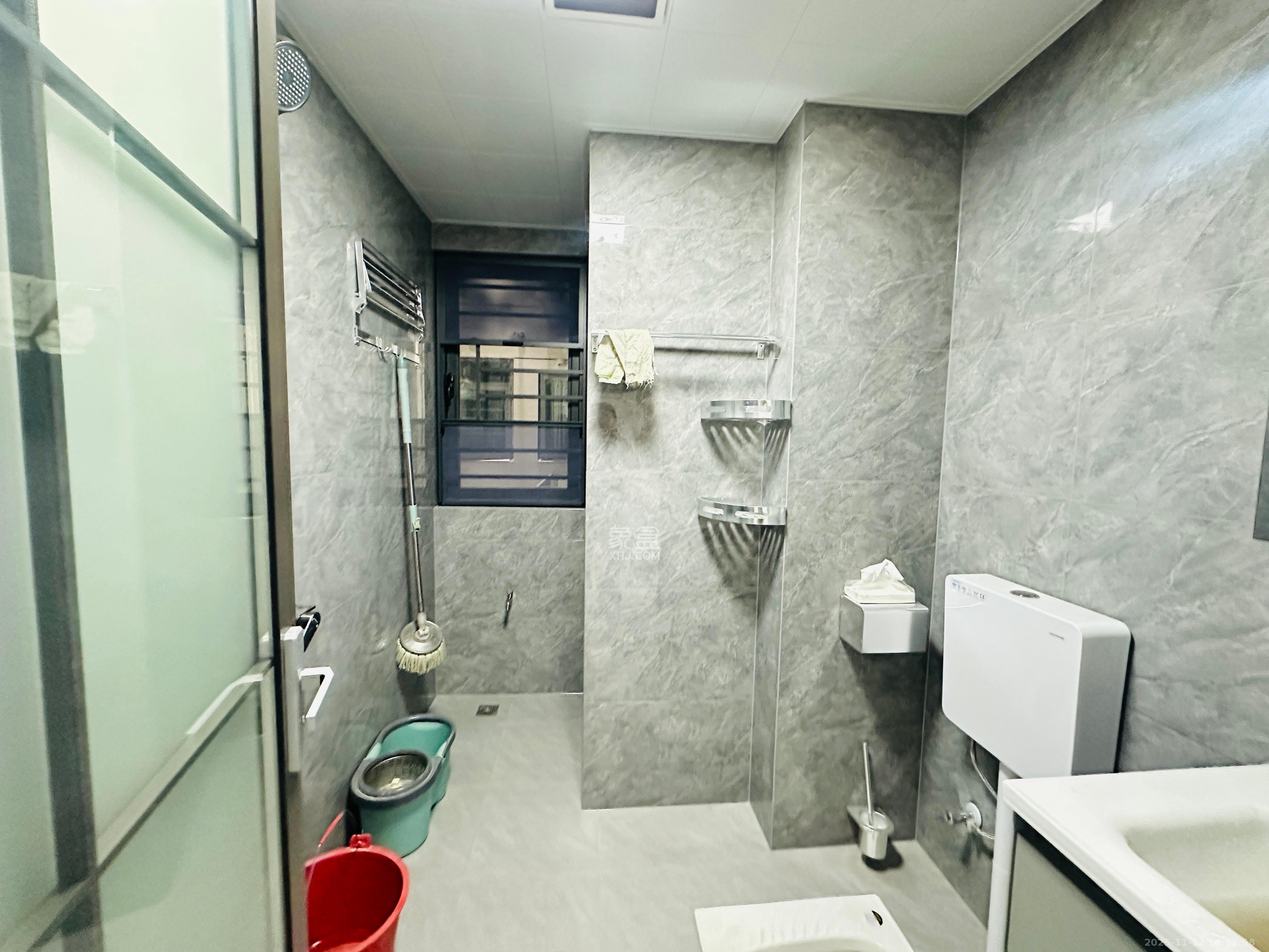 湖湘时代名邸公园壹号 2室2厅1卫 2600.0元/月 湖湘时代名邸公园壹号 2室2厅1卫 2600.0元/月室内图