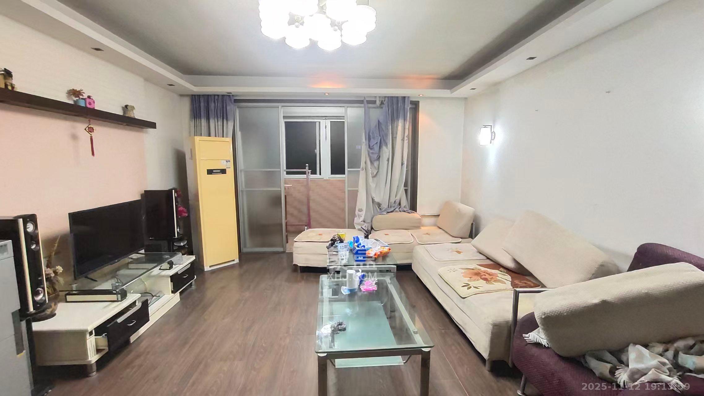 森宇佳园  4室2厅2卫    3500.0元/月