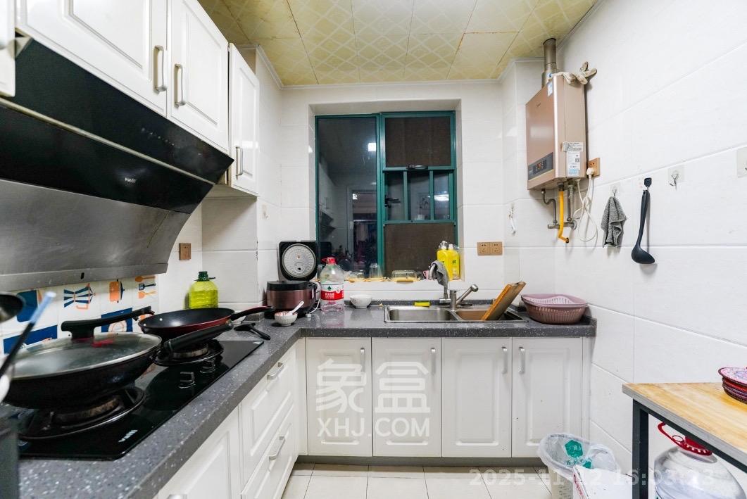 才子嘉都  3室2厅2卫    2600.0元/月室内图