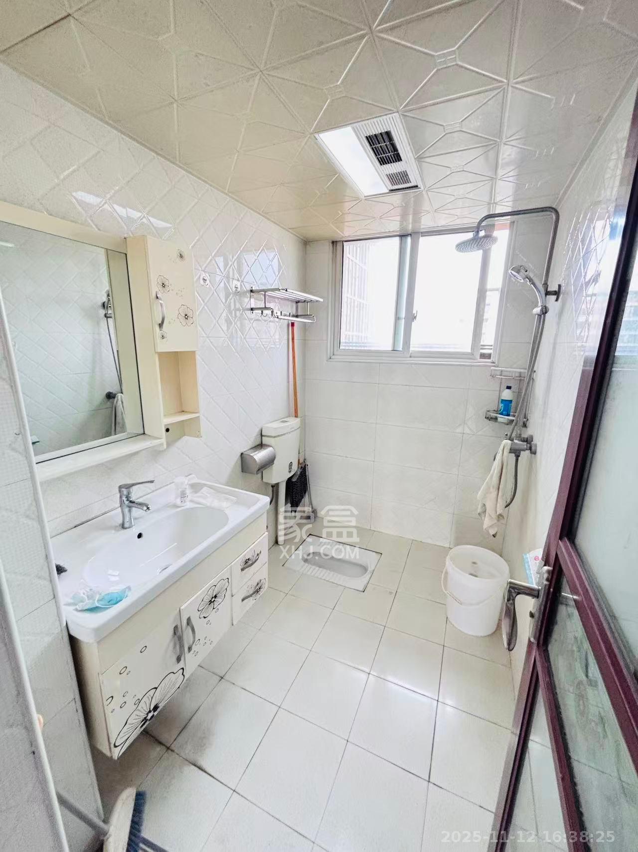 洋湖和园(福联嘉苑) 3室1厅2卫 2300.0元/月 洋湖和园(福联嘉苑) 3室1厅2卫 2300.0元/月室内图