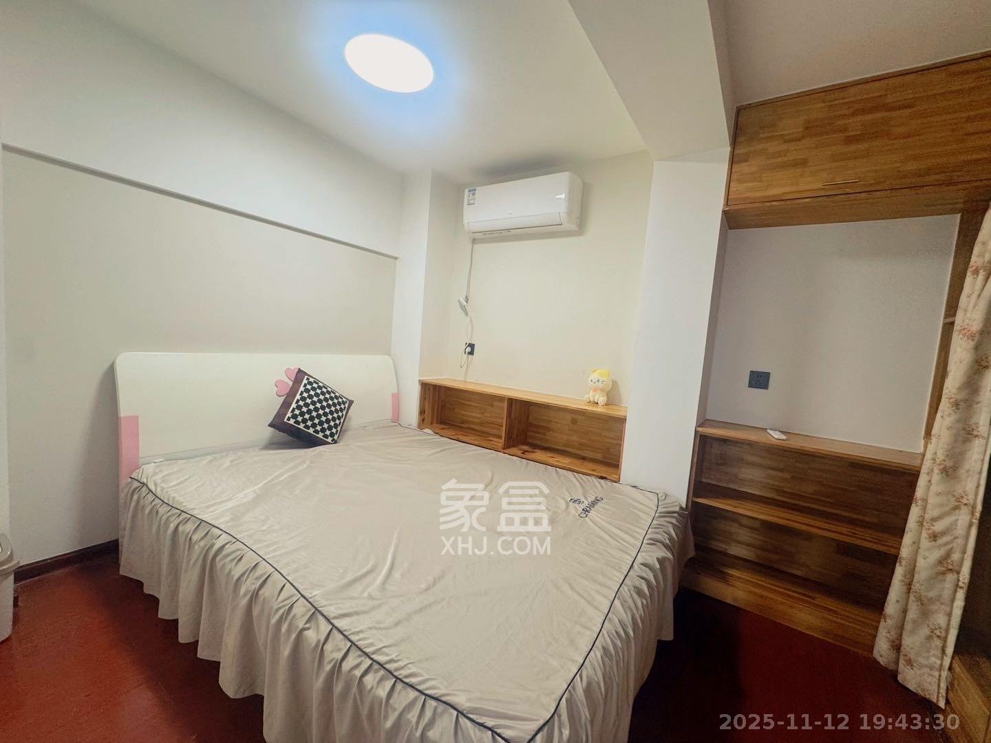 融圣国际  2室2厅1卫    2480.0元/月室内图