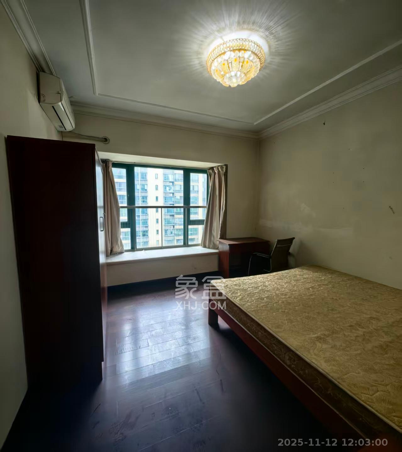 恒大城  3室2厅2卫    2000.0元/月室内图