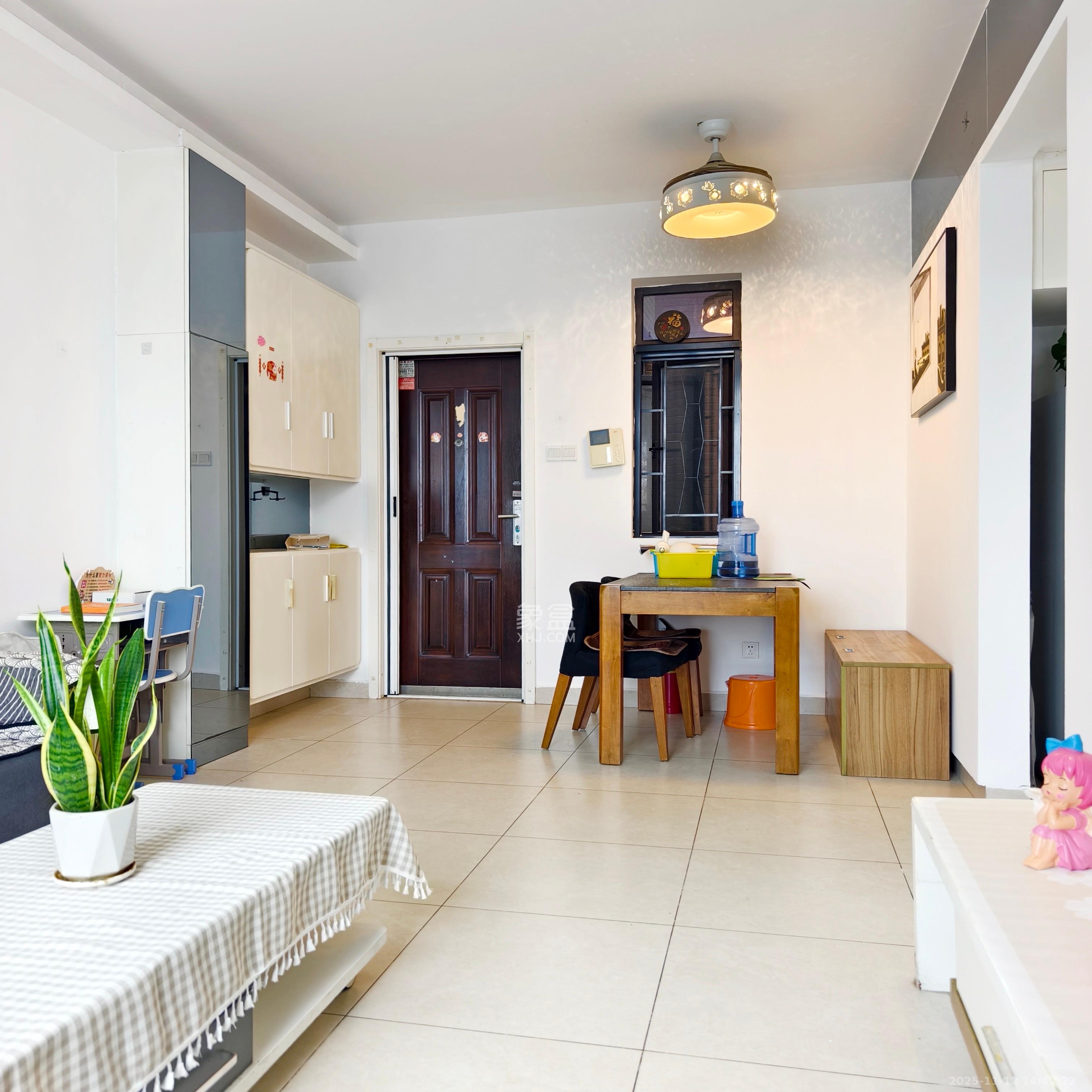 湘域城邦（湘域国际中心）  2室1厅1卫    3000.0元/月室内图