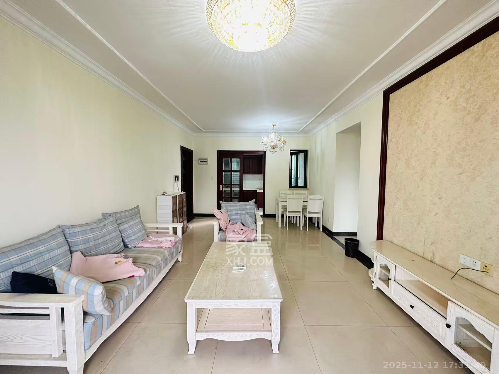 恒大御景湾  3室2厅22卫    3200.0元/月