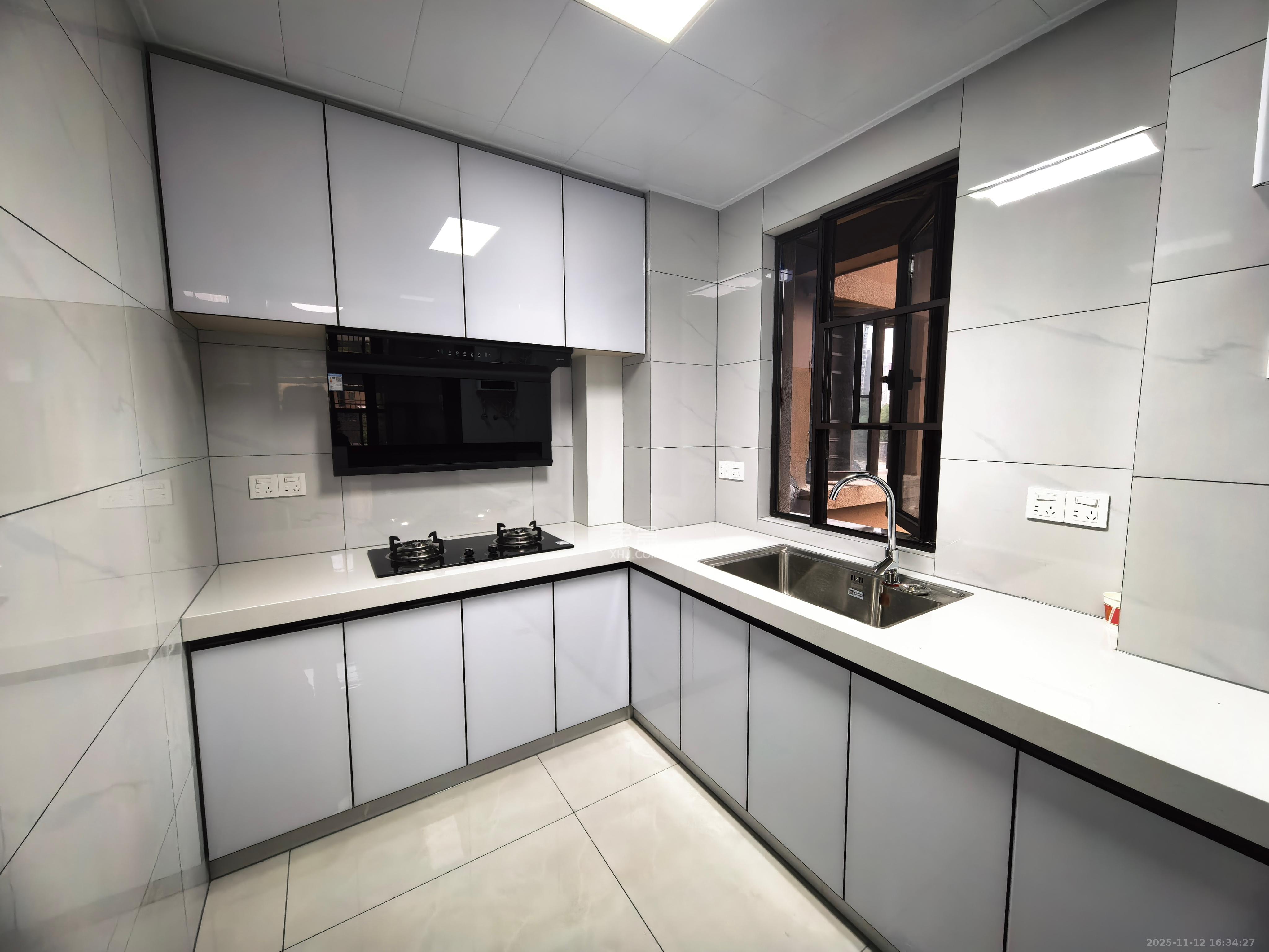 和润园三期  2室1厅1卫    2200.0元/月室内图