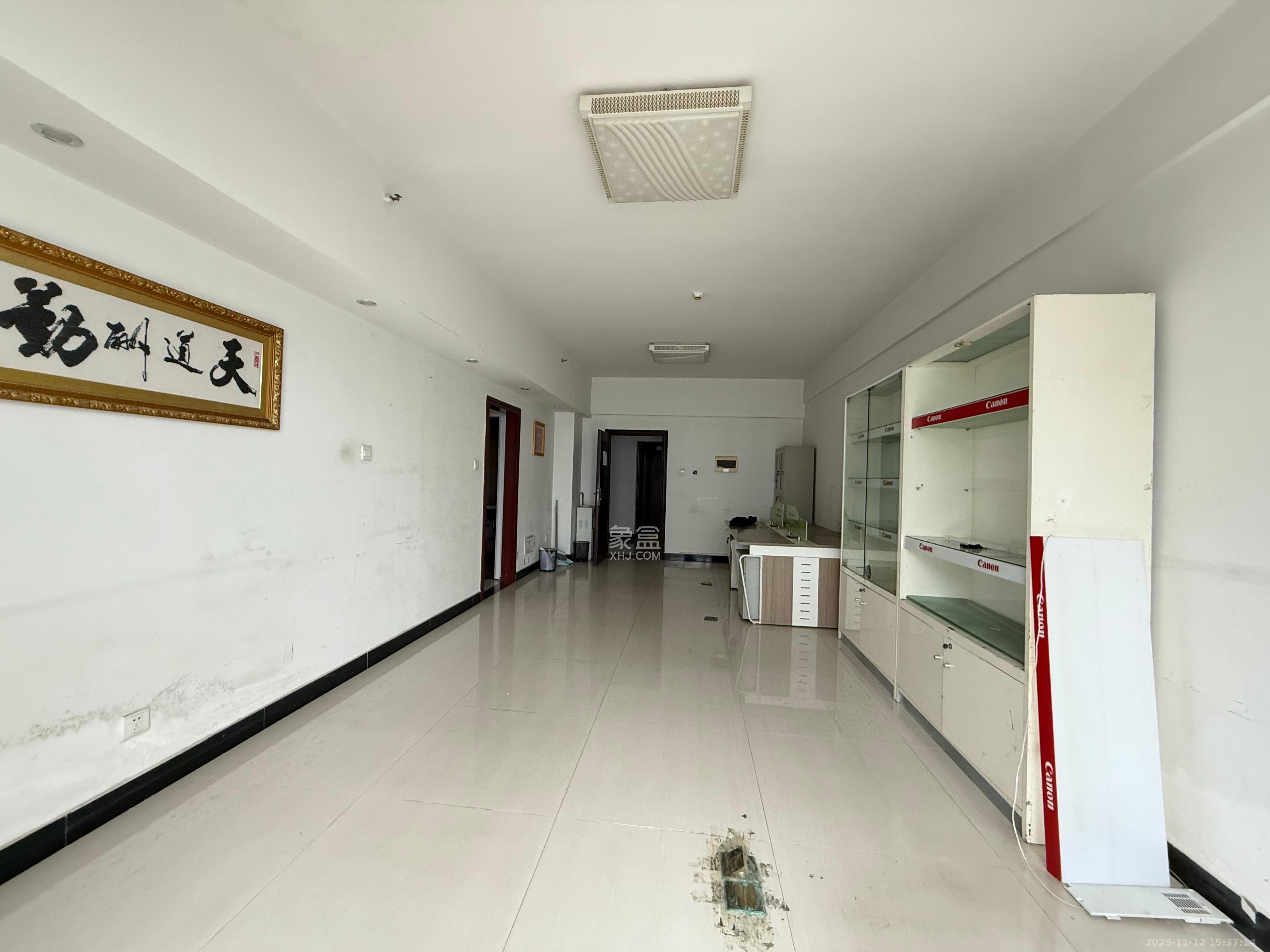 凯通国际城(凯通朝庭) 1室1厅1卫 1800.0元/月 凯通国际城(凯通朝庭) 1室1厅1卫 1800.0元/月室内图