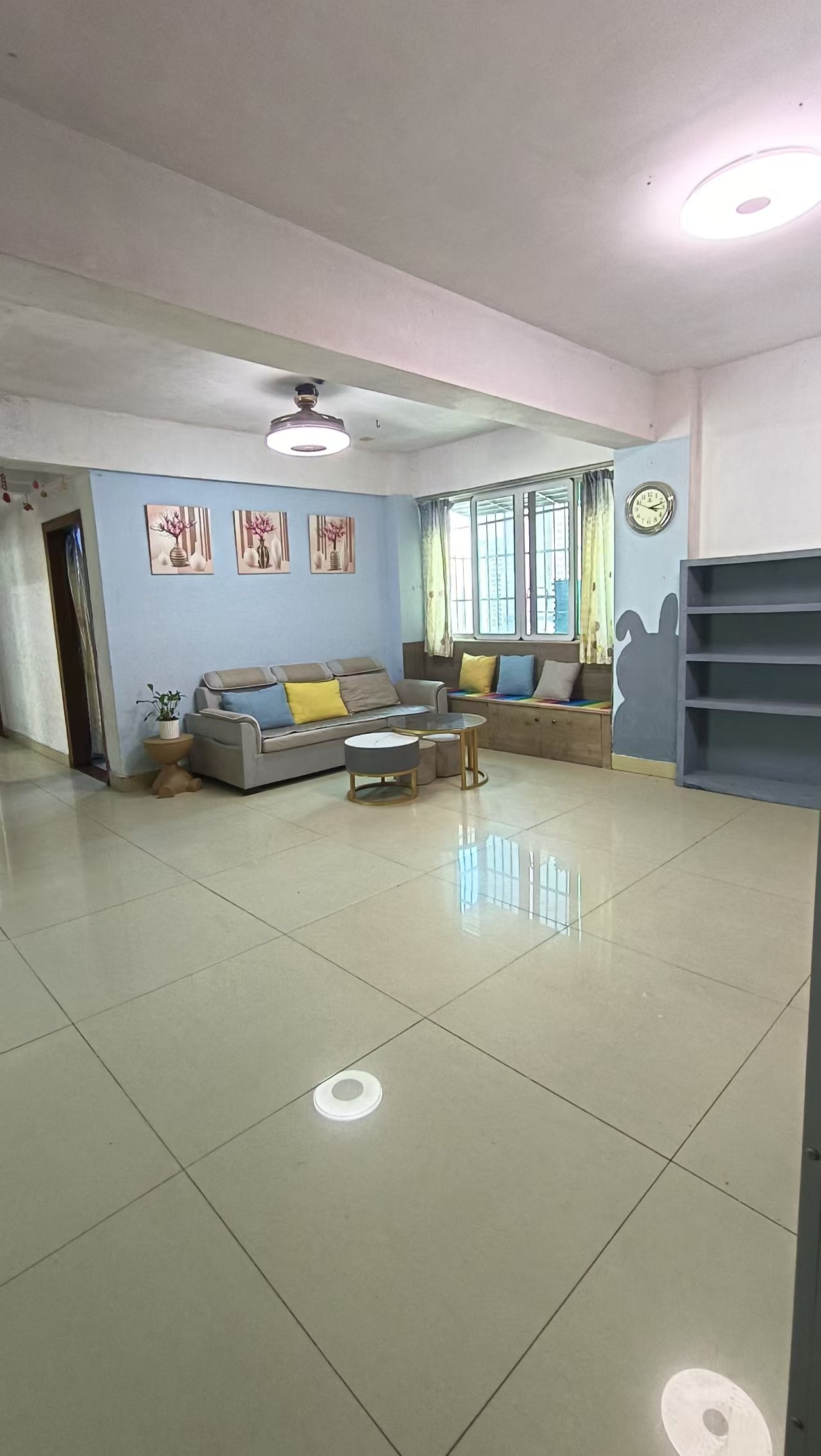 市工商局宿舍坡博宿舍区  3室2厅1卫    2200.0元/月室内图