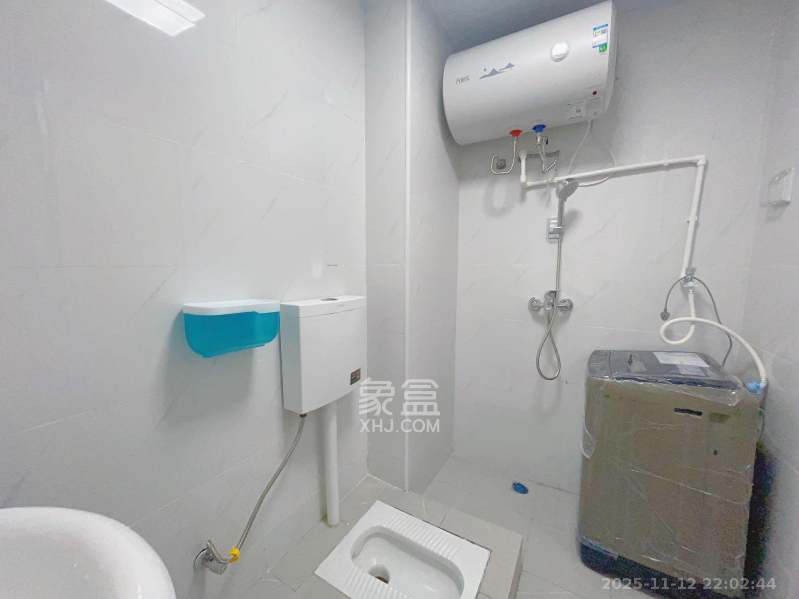 阳光锦城 1室1厅1卫 1900.0元/月 阳光锦城 1室1厅1卫 1900.0元/月室内图