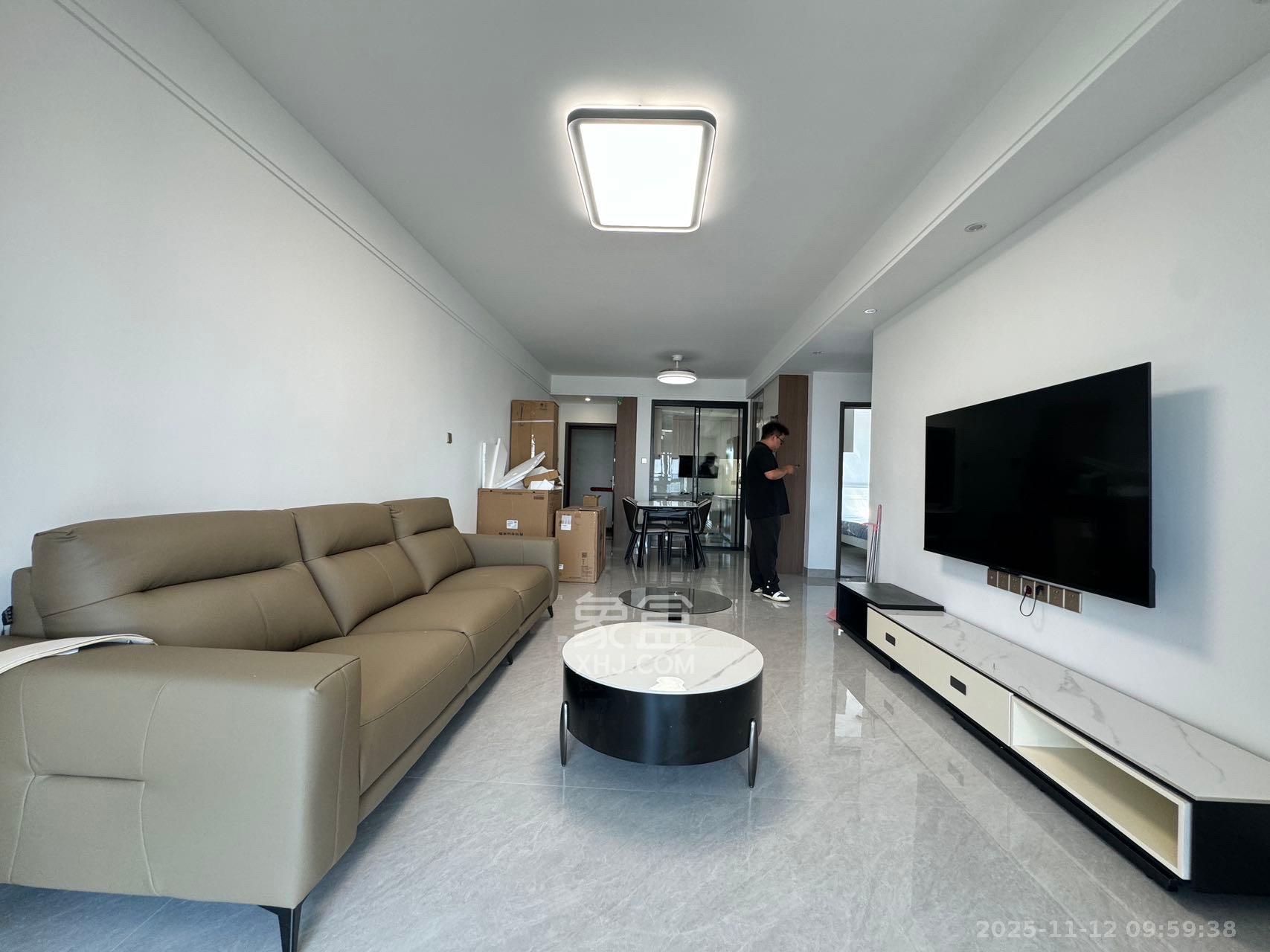 中建嘉和城  3室1厅0卫    2700.0元/月室内图