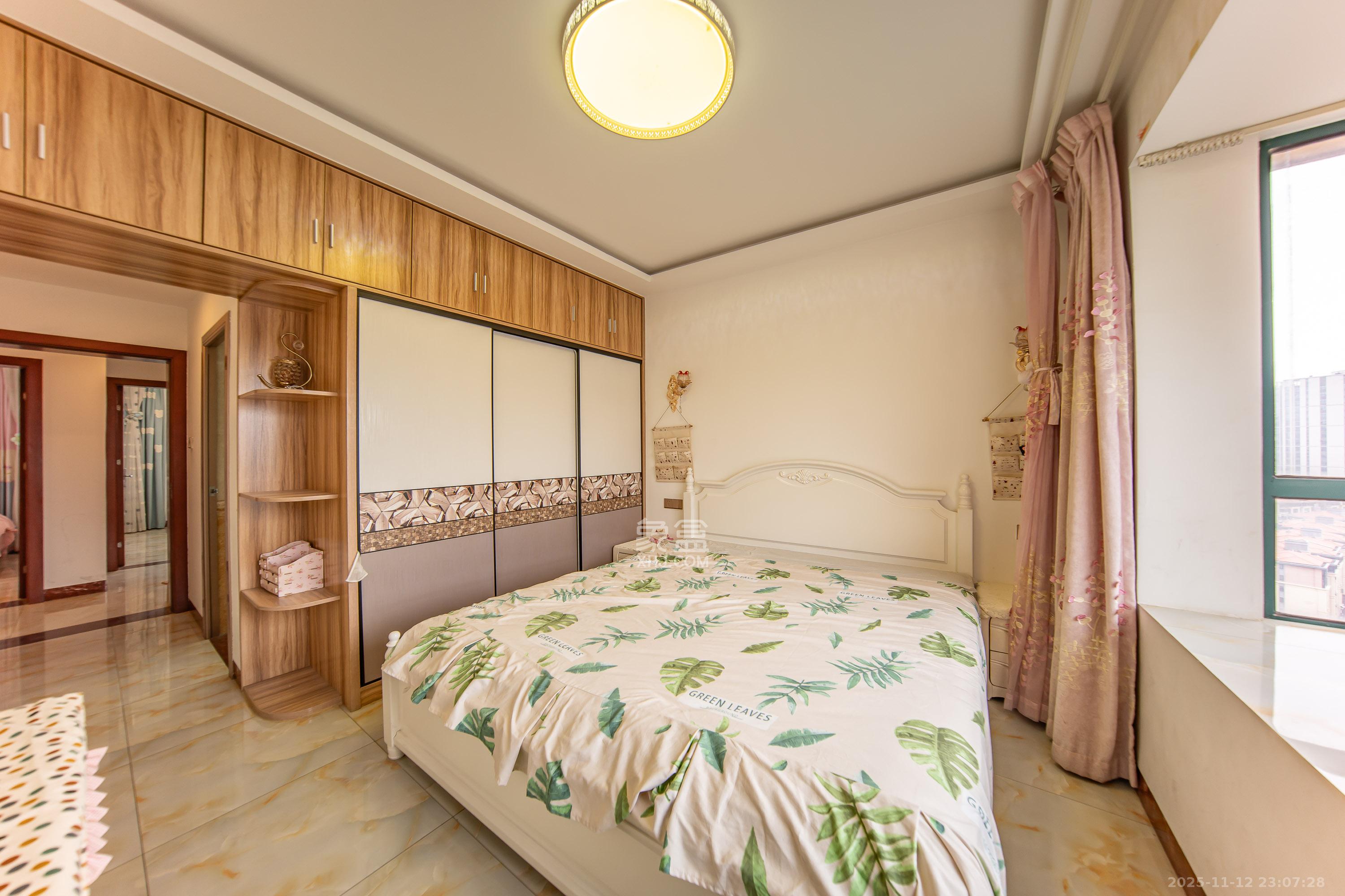 洋湖时代 4室2厅2卫 106.0万 洋湖时代 4室2厅2卫 106.0万卧室