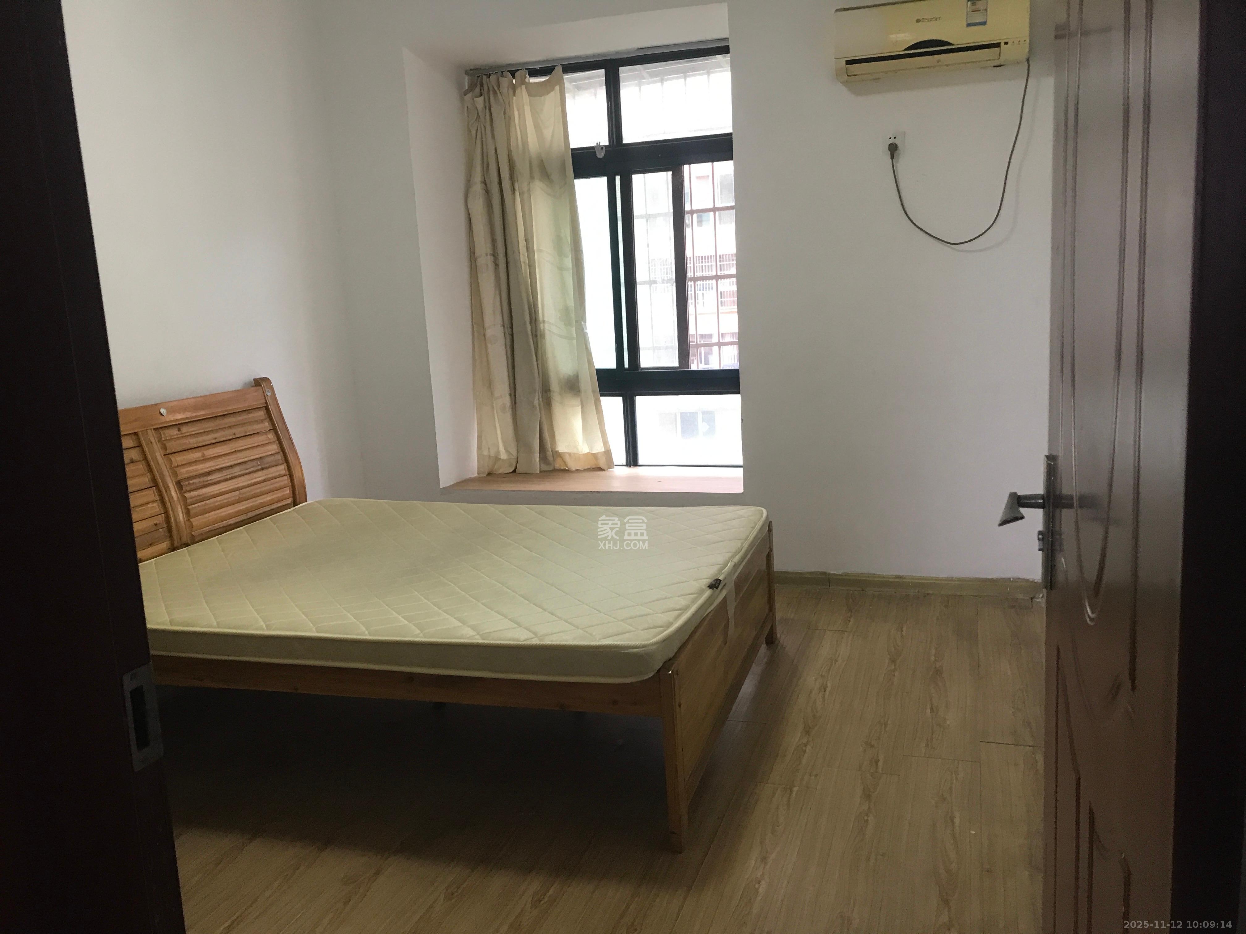 财富名园 2室1厅1卫 2300.0元/月 财富名园 2室1厅1卫 2300.0元/月室内图