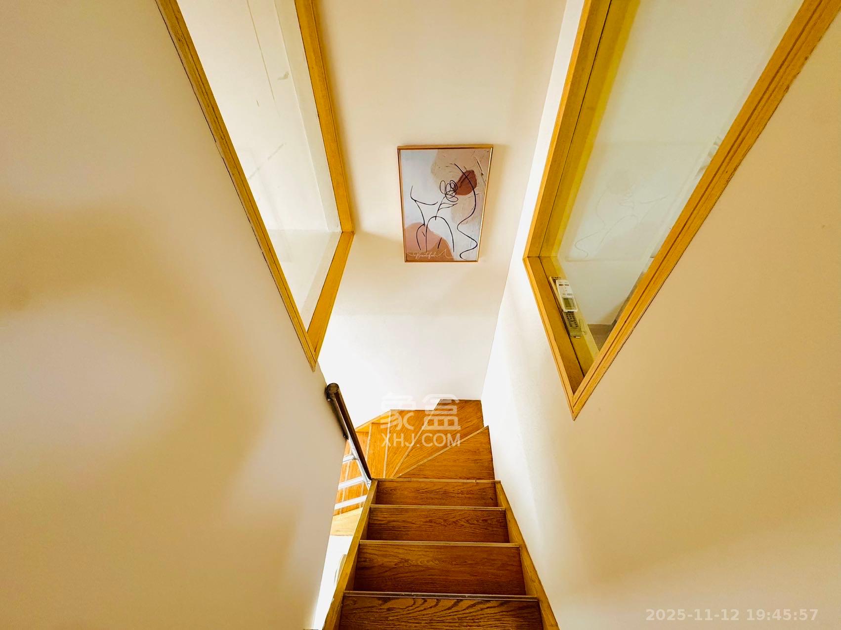 融圣国际  2室1厅1卫    2100.0元/月室内图