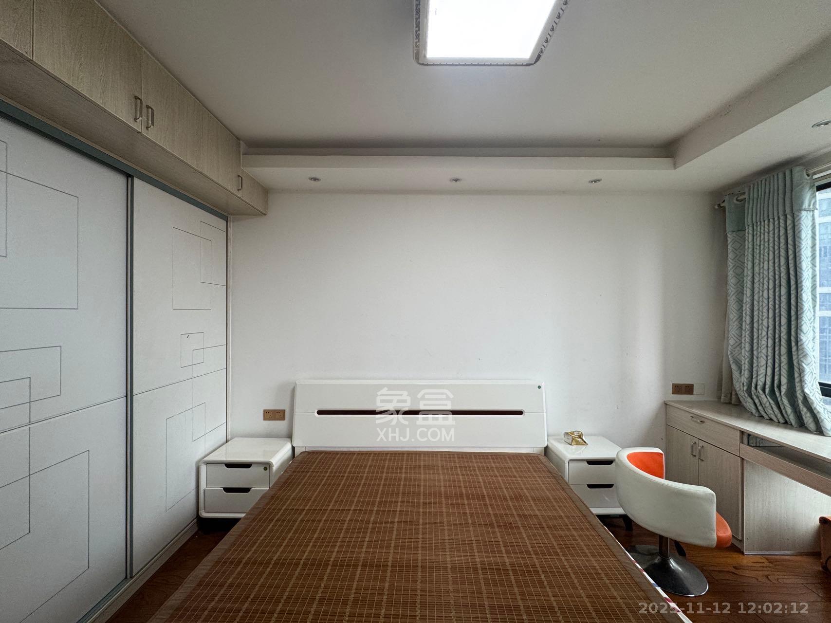 融科东南海 1室0厅1卫 1000.0元/月 融科东南海 1室0厅1卫 1000.0元/月室内图