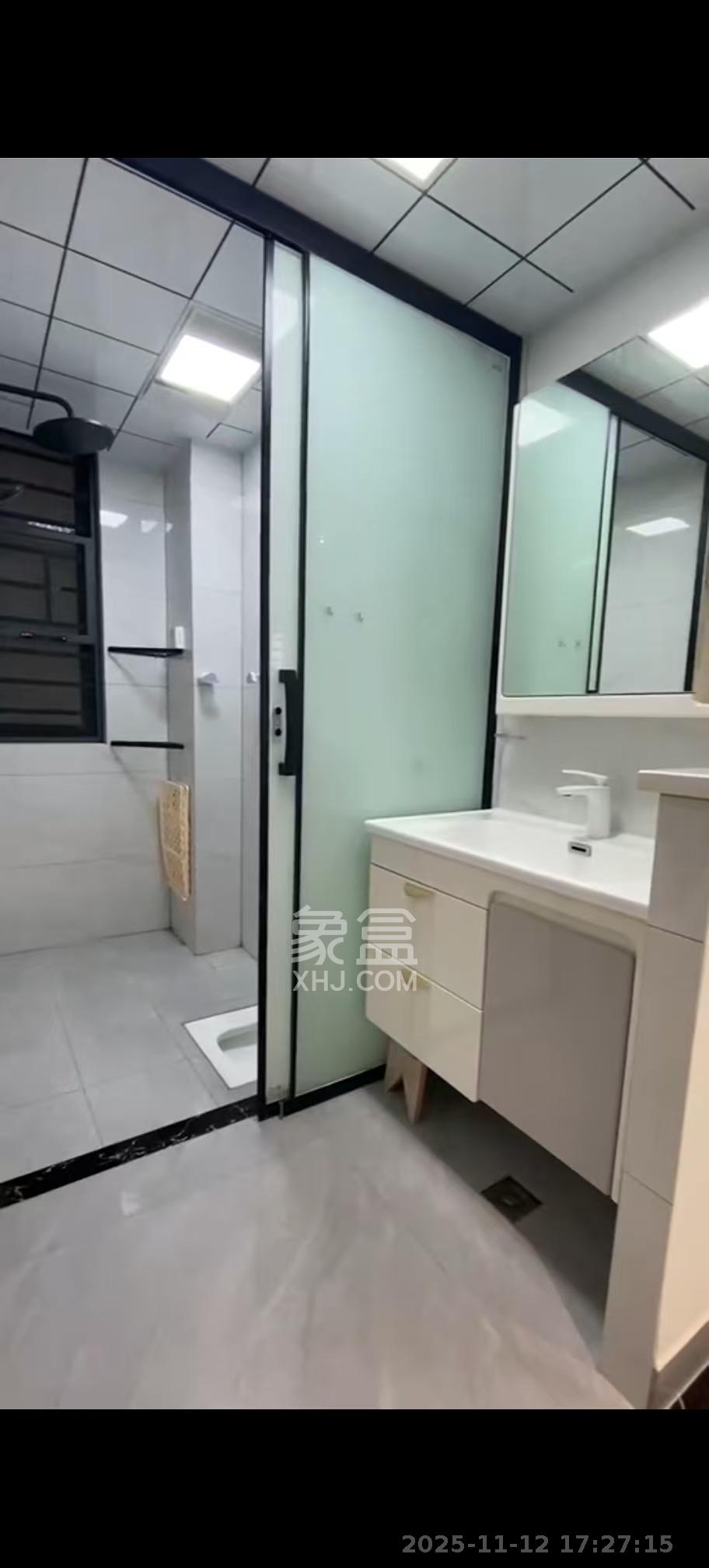 华远海蓝郡 3室2厅2卫 2500.0元/月 华远海蓝郡 3室2厅2卫 2500.0元/月室内图