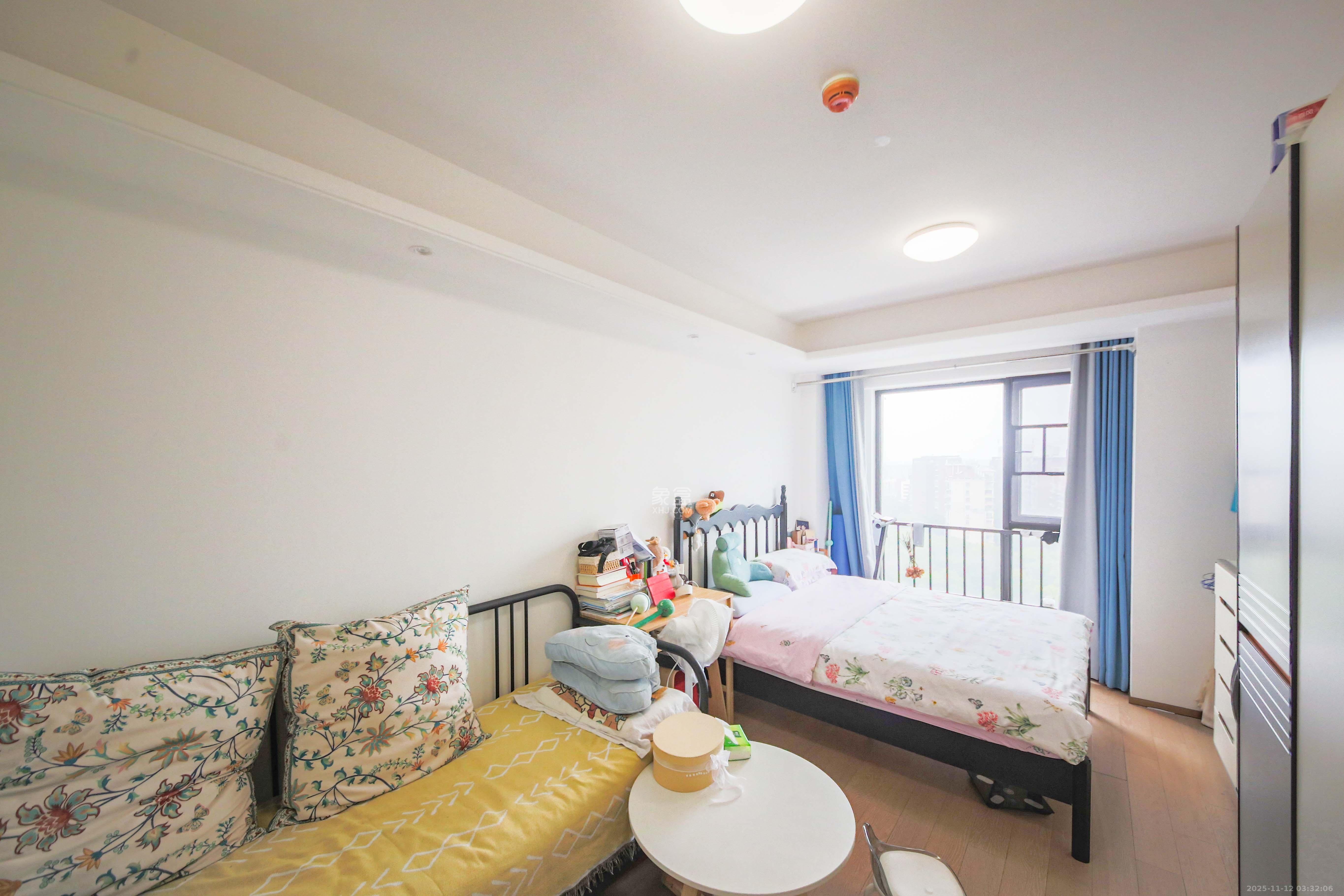 旭辉华宇南宸府 1室1厅1卫 26.0万 旭辉华宇南宸府 1室1厅1卫 26.0万卧室