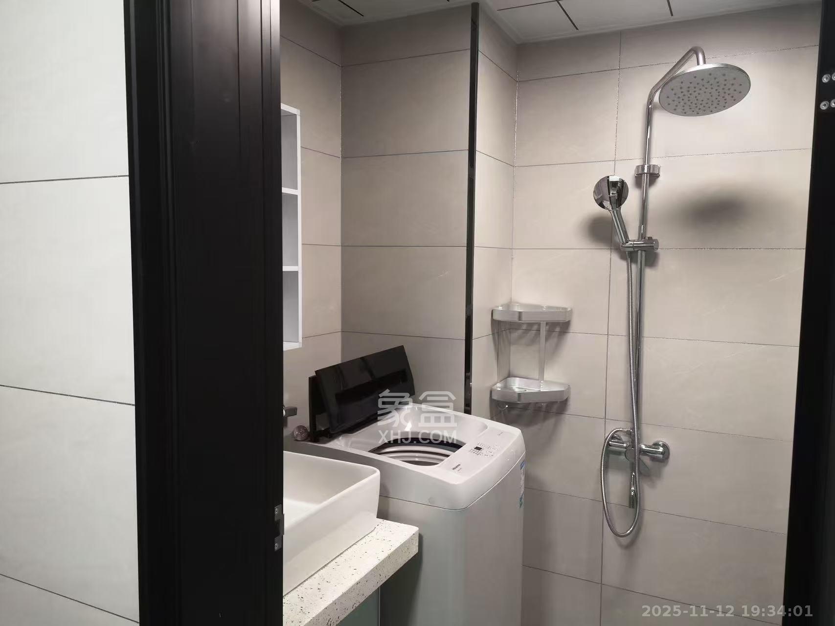 中南国际眼镜城（中伟商业中心）  1室1厅1卫    1200.0元/月室内图